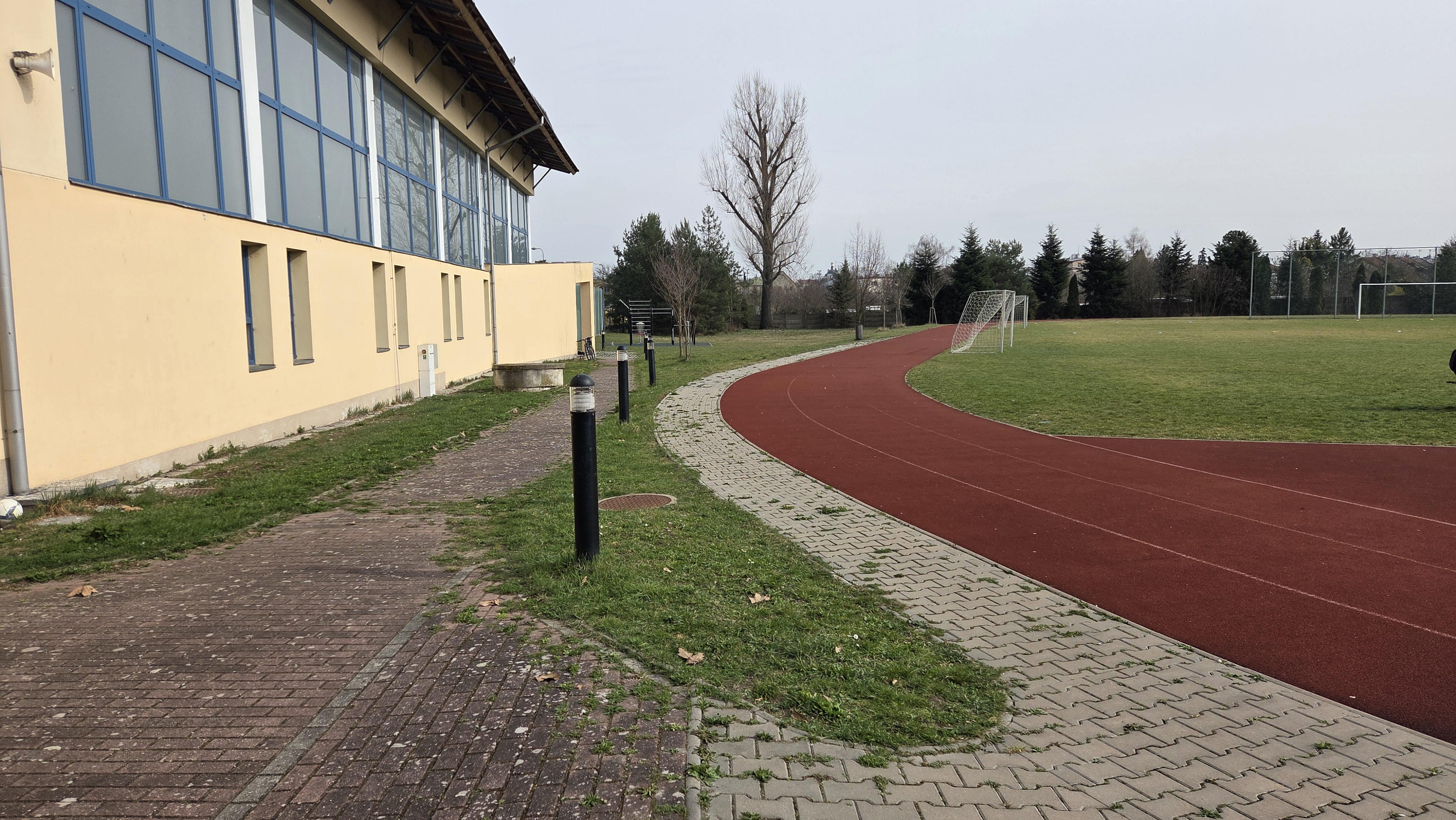 Gymnázium, Olomouc - Hejčín foto 2