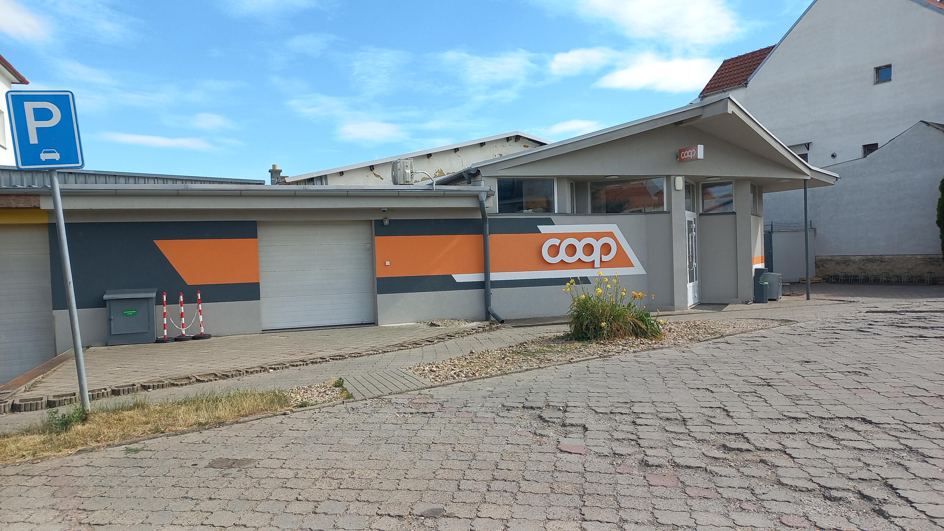 Jednota, spotřební družstvo v Hodoníně - COOP