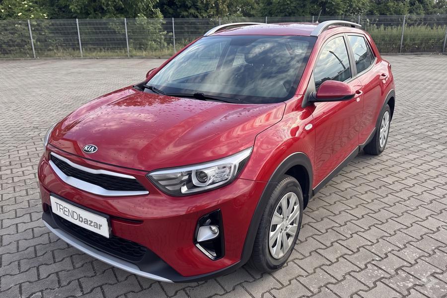 TRENDBAZAR | Kia Stonic | benzín | manuál