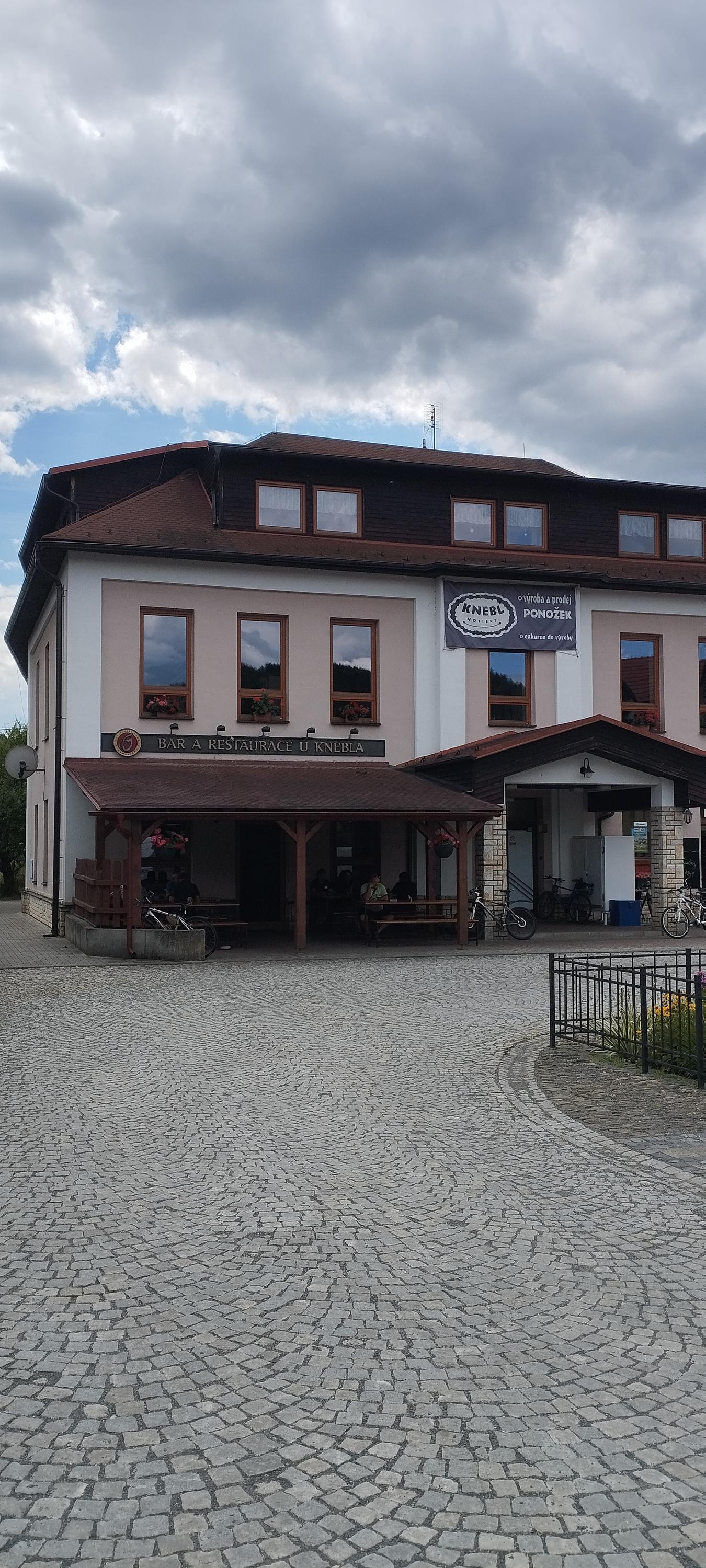Restaurace U Knebla foto 4