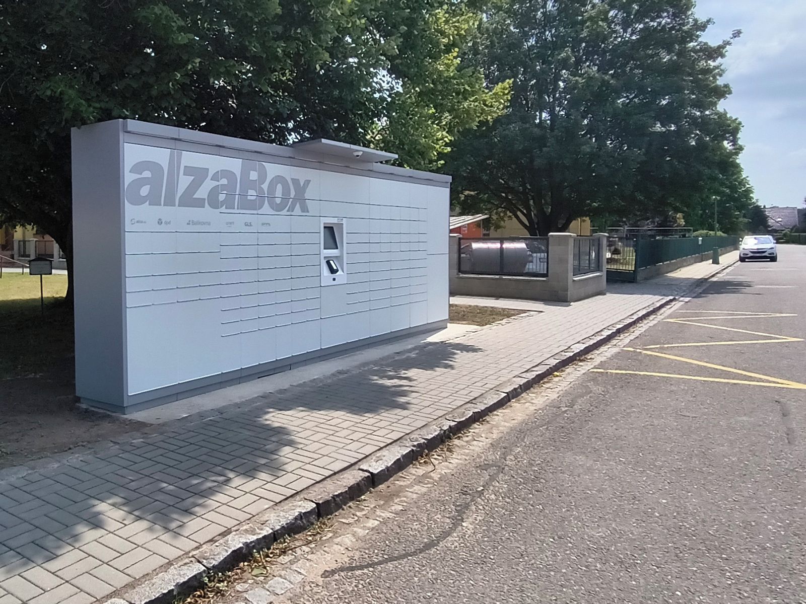 AlzaBox foto 1