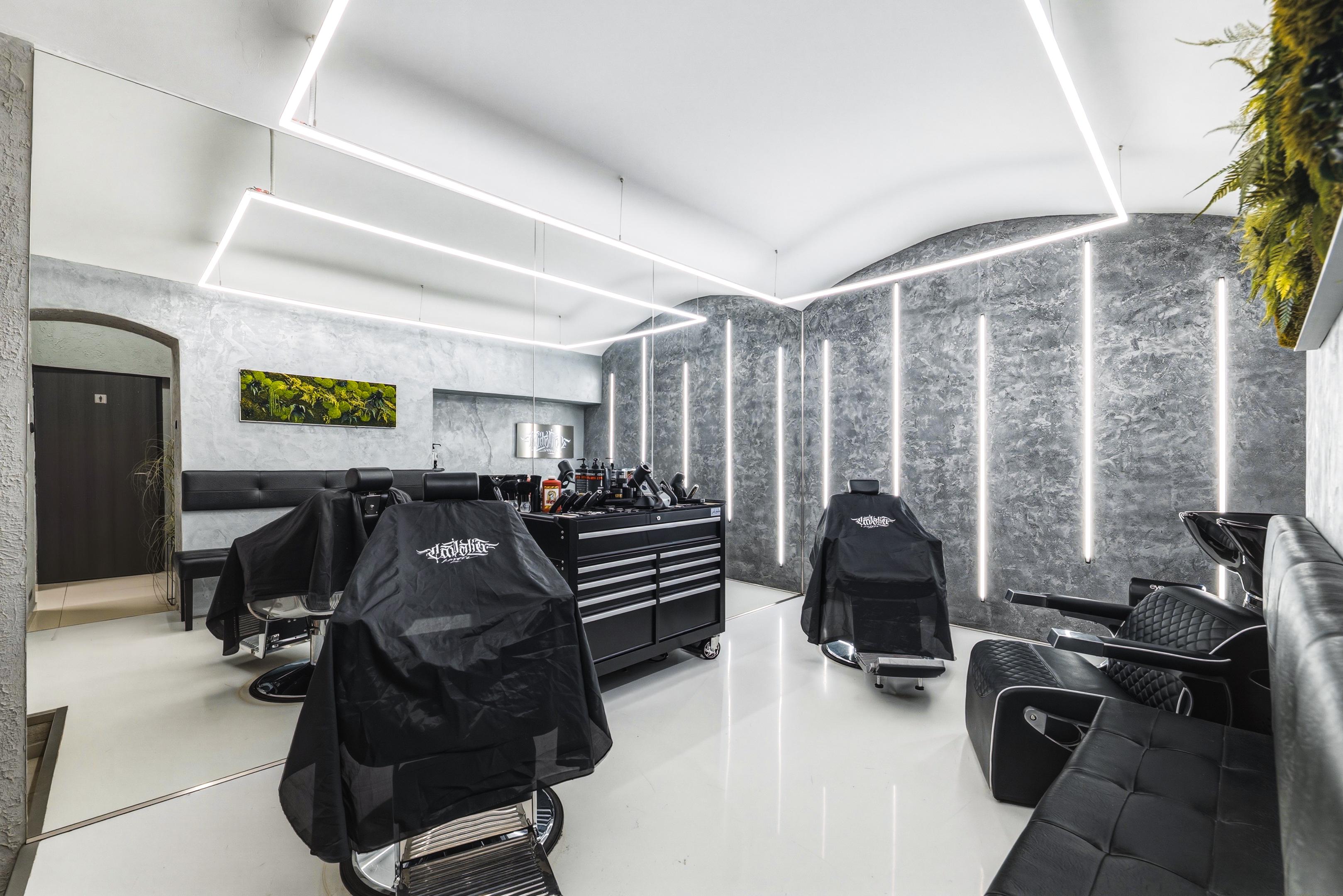 Cavalier Barber Studio