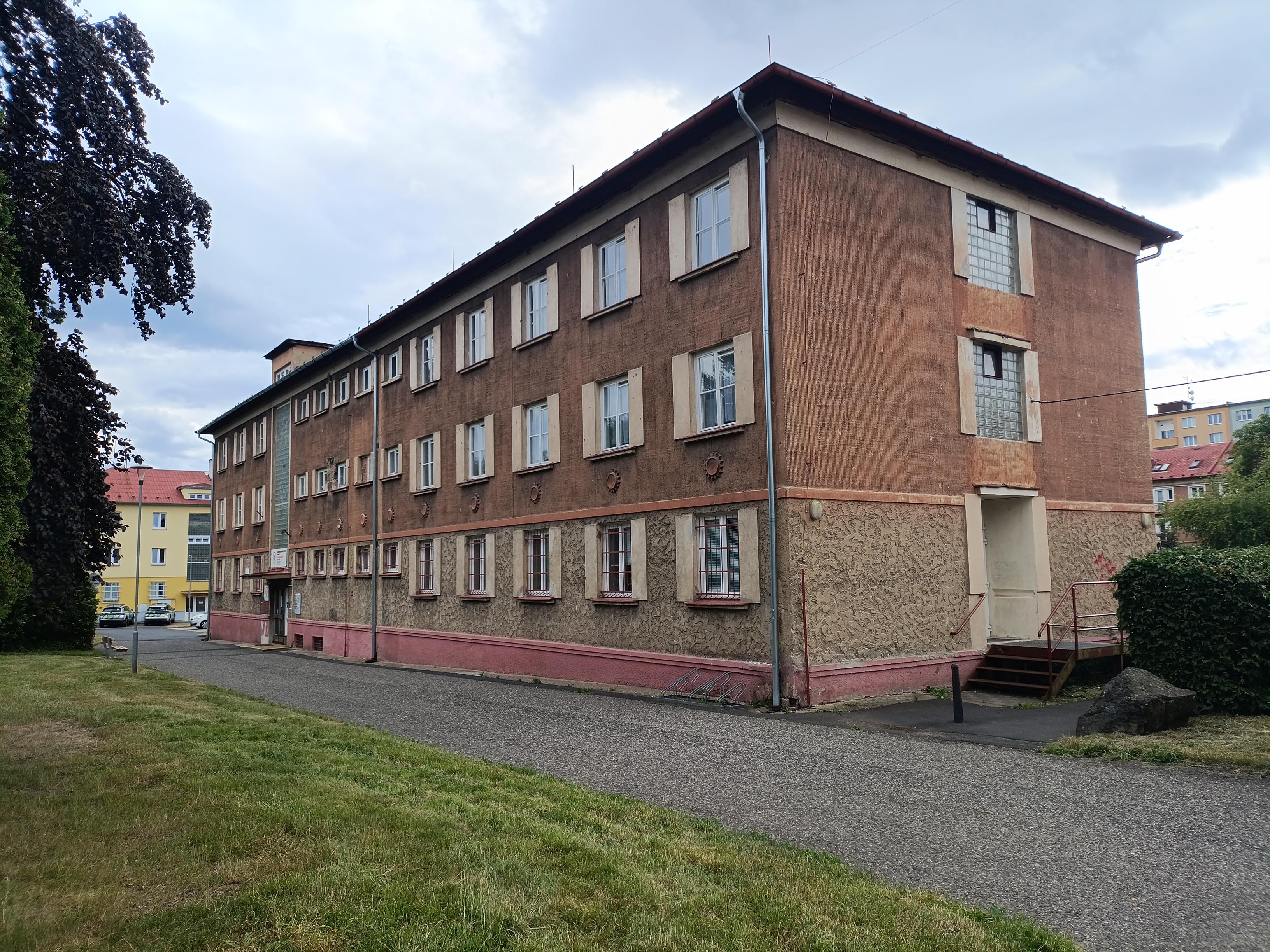 ZUŠ Ostrov foto 2