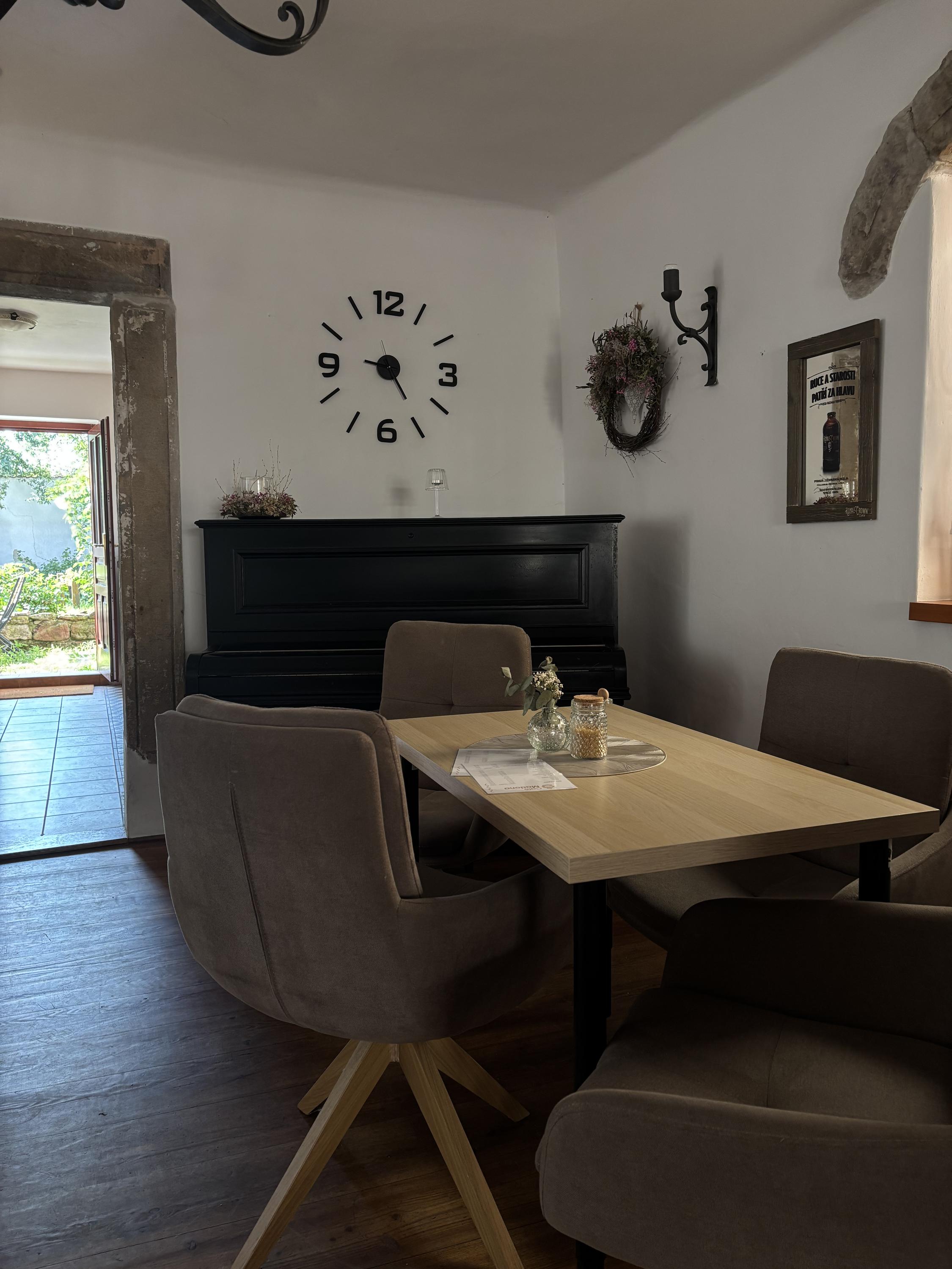 Café Madona foto 3