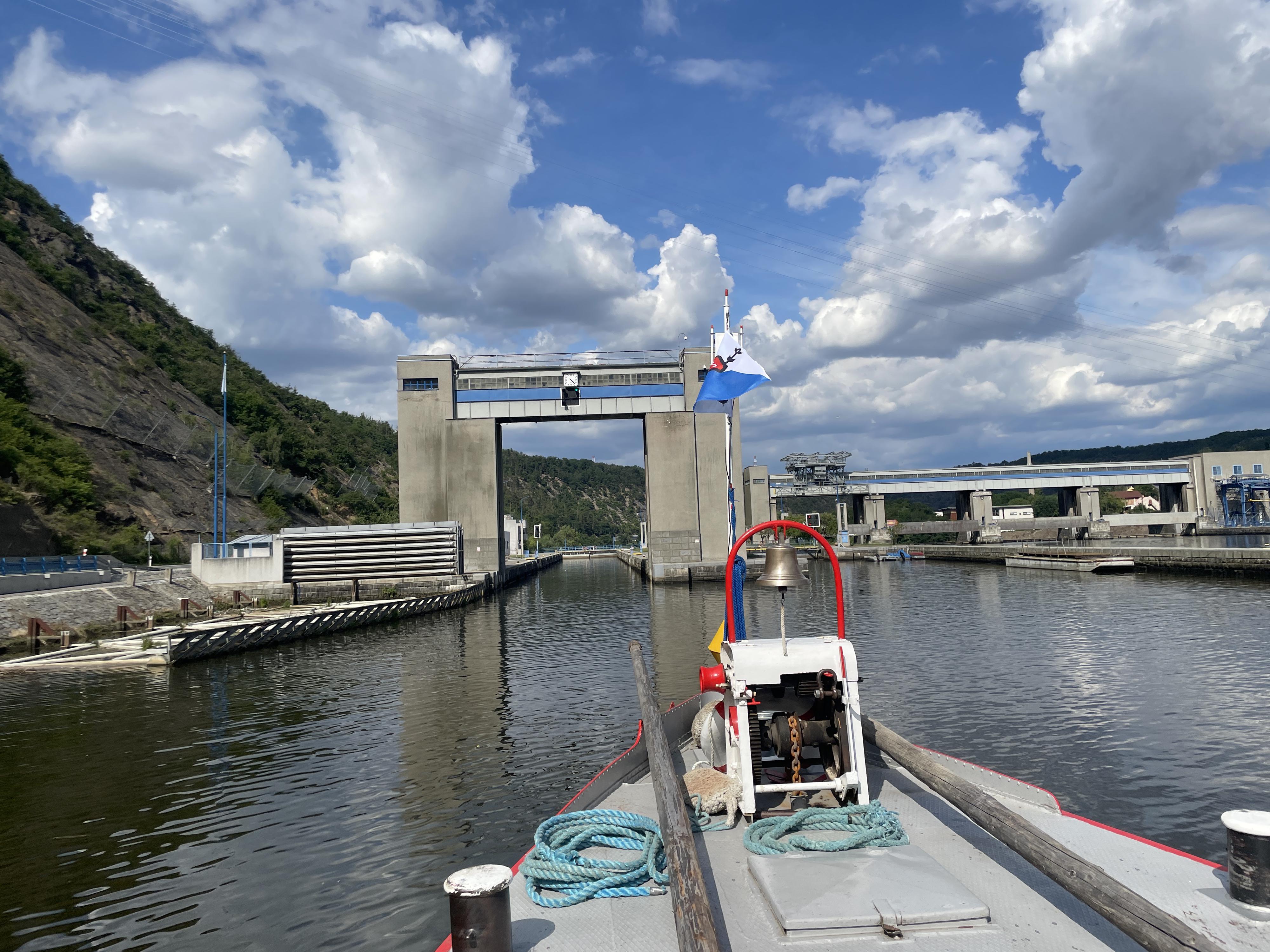 Plavební komora Vrané nad Vltavou foto 1
