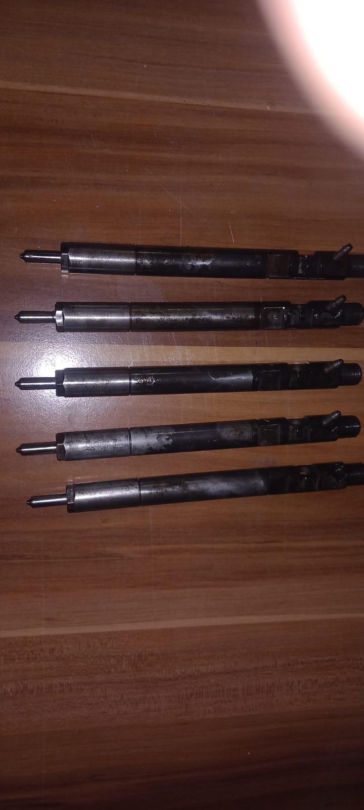Vytahování vstřikovačů - Renovoservis foto 2