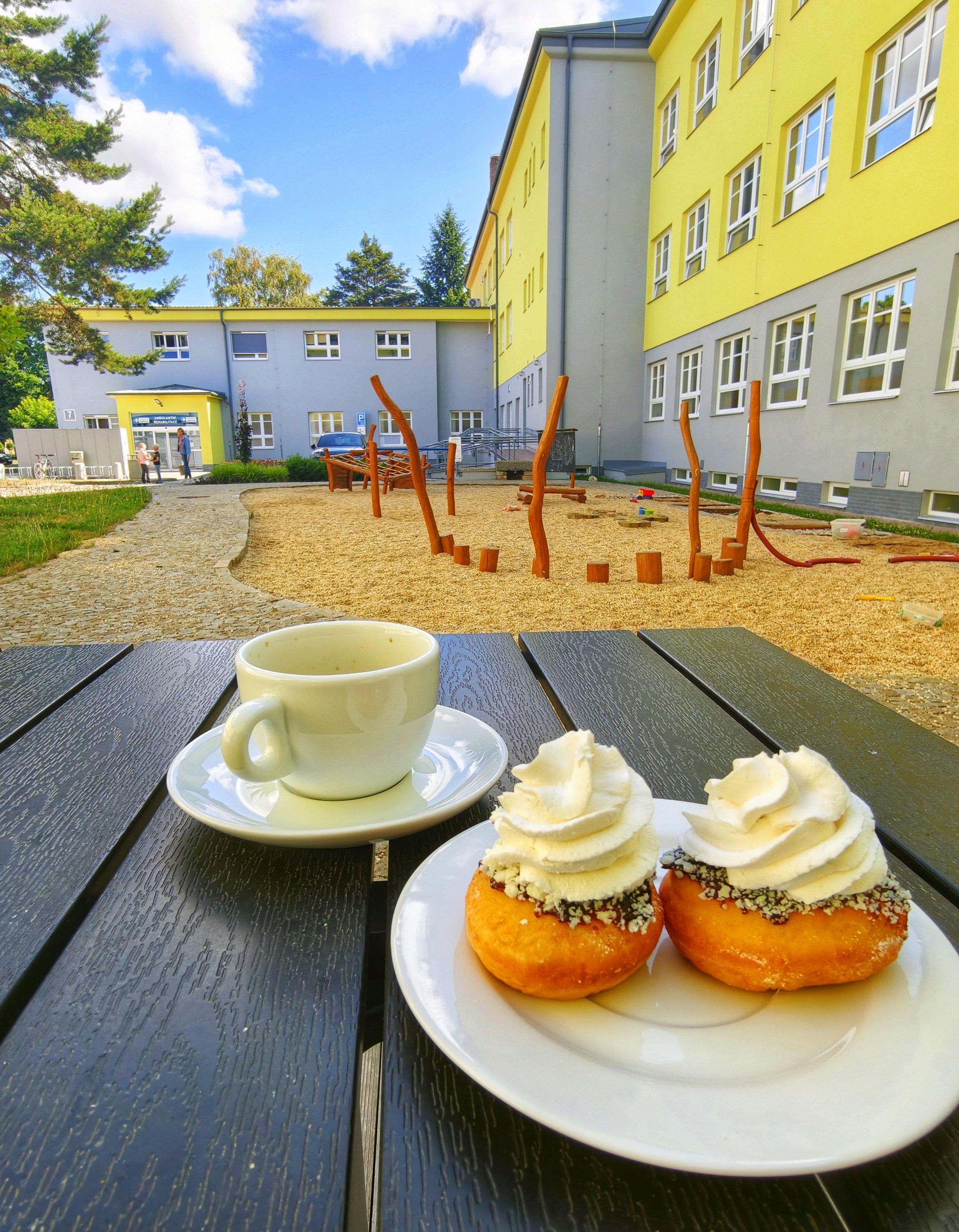 Nemocnice Dačice, a.s. - Kafébistro foto 2