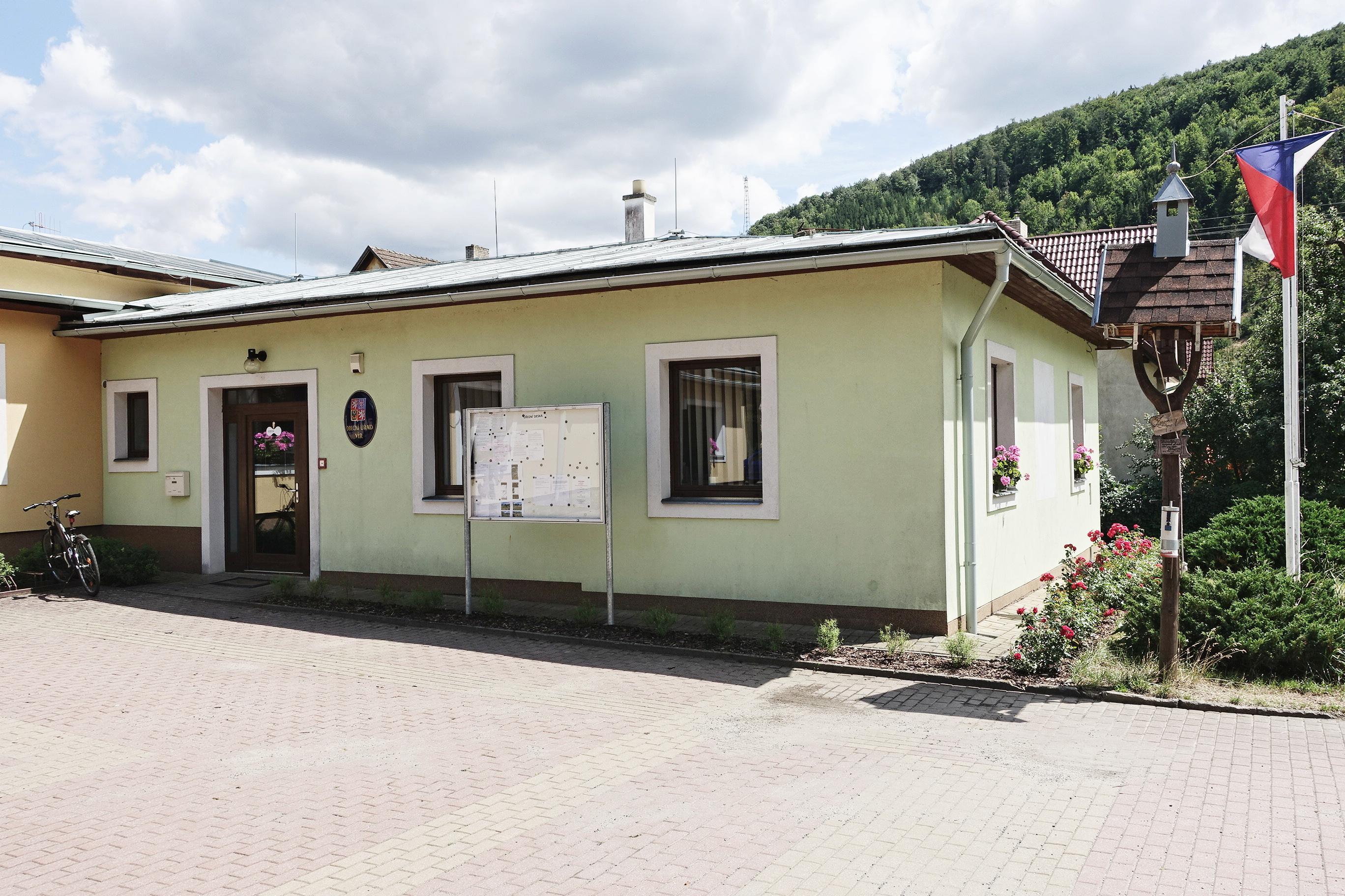 Vír - obecní úřad foto 3