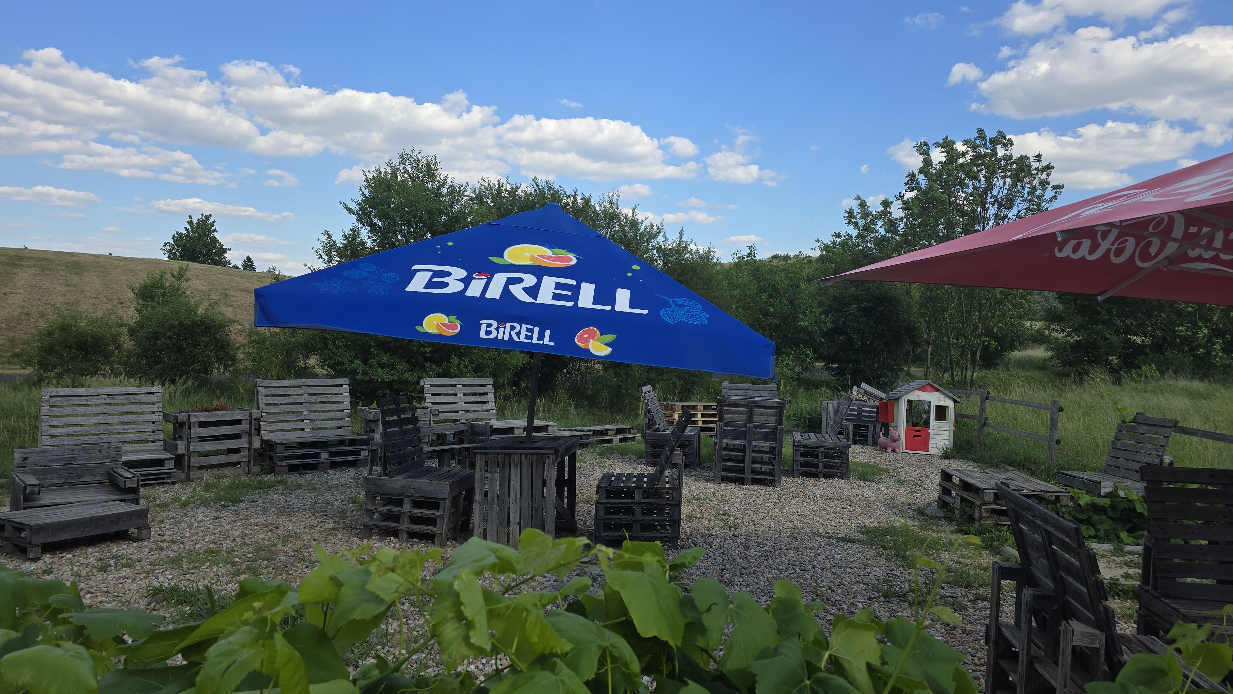 Vingl vinný bar foto 2