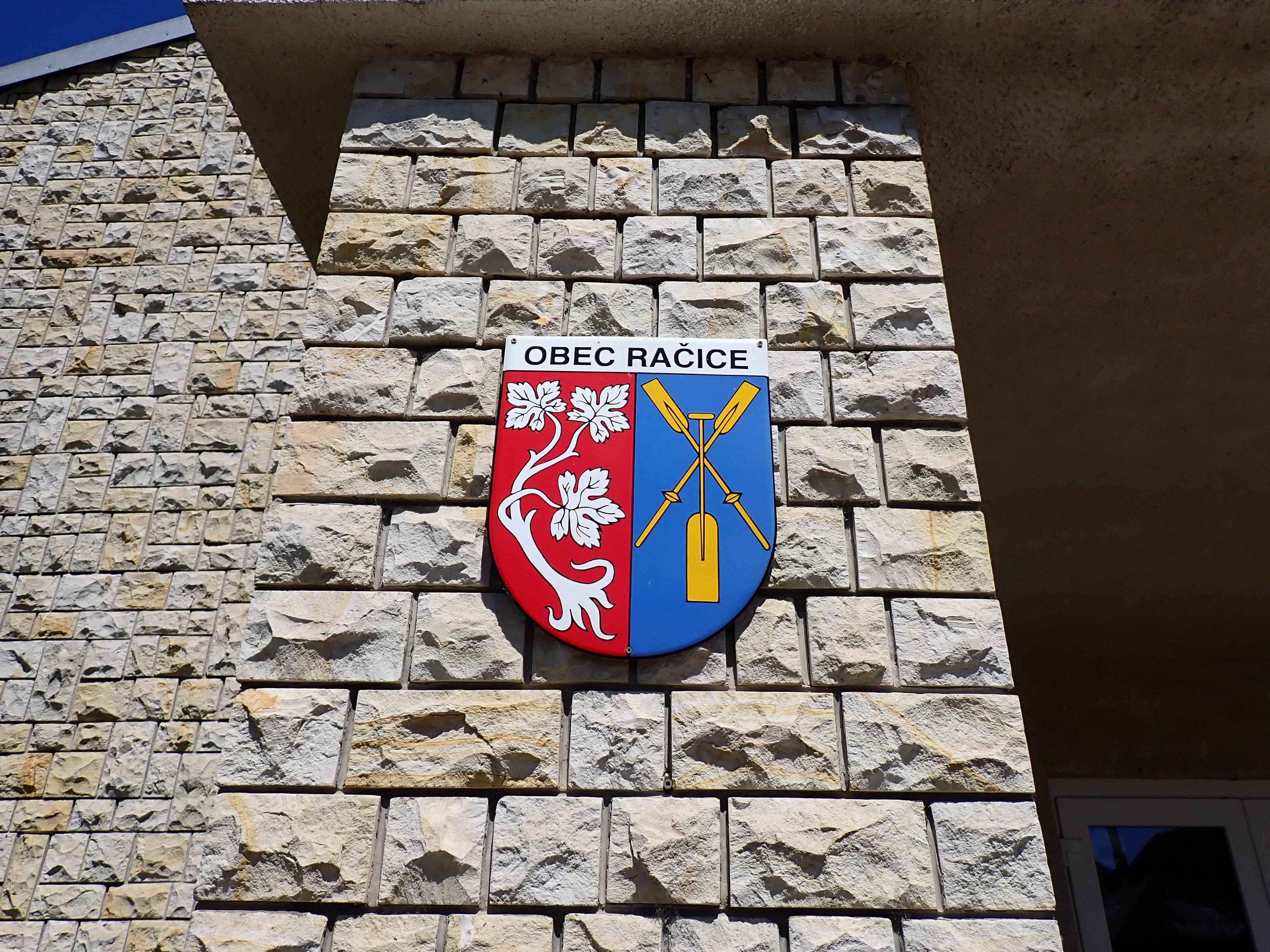 Račice - obecní úřad foto 3