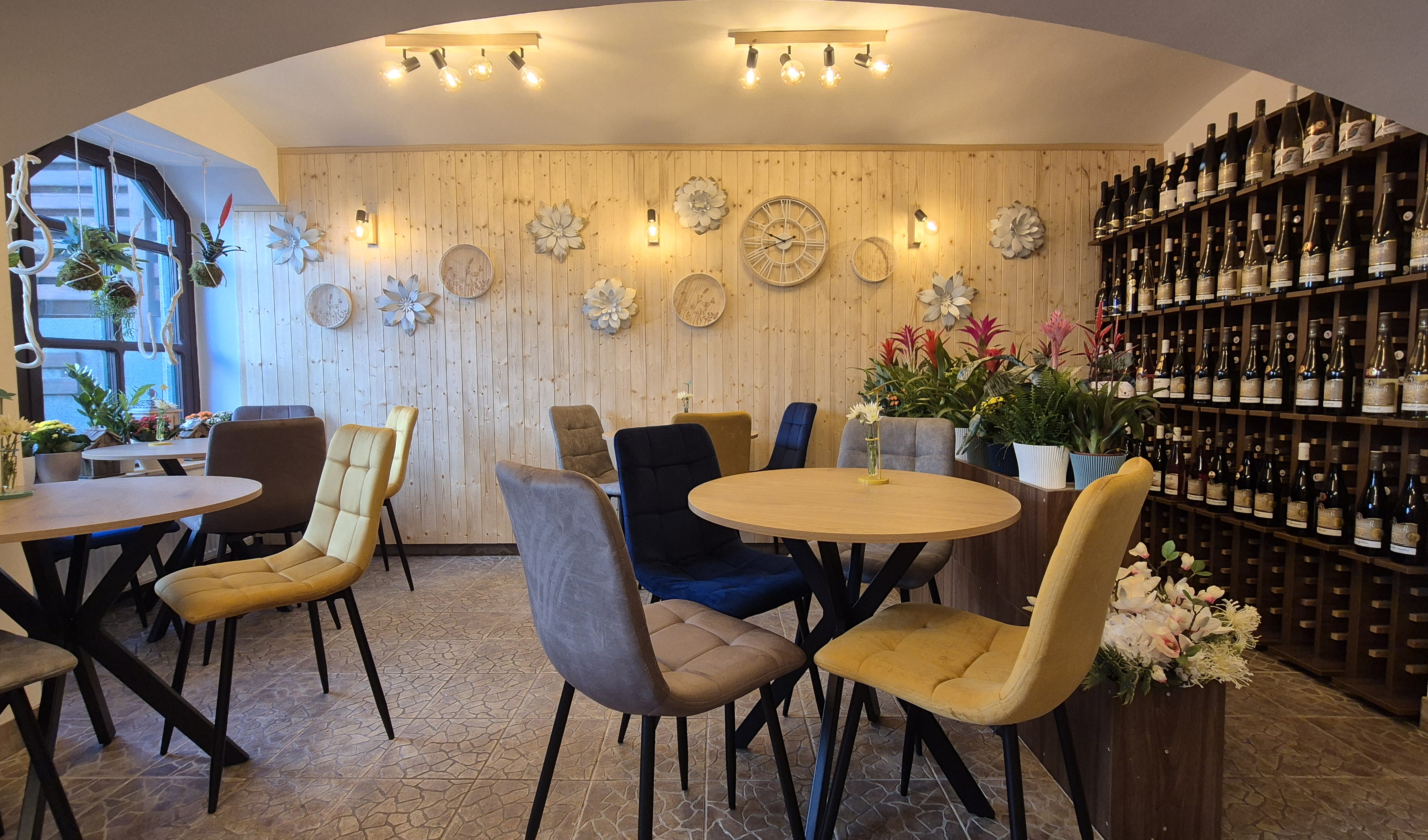 Vinotéka Caffé Buš foto 2