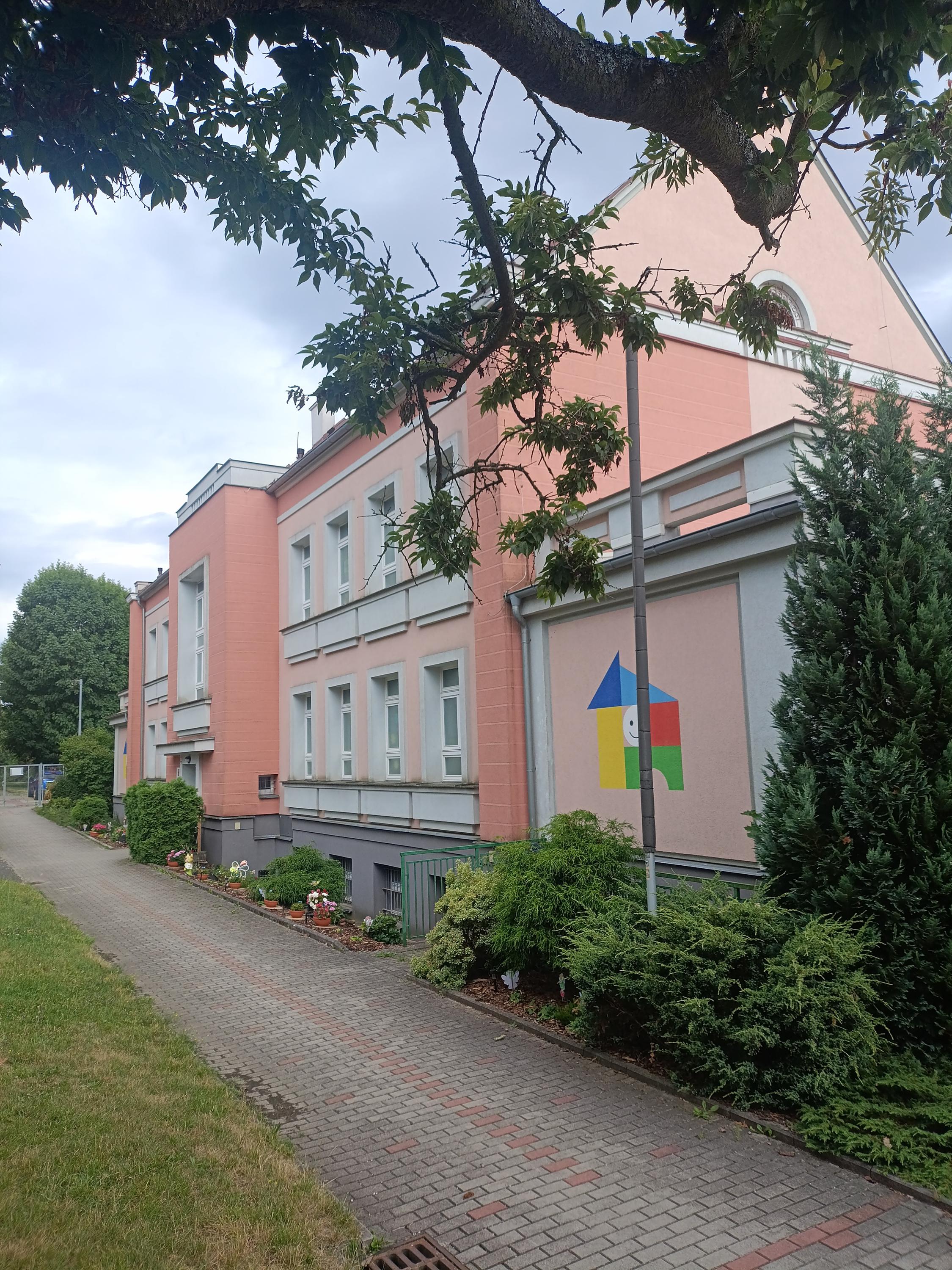 MŠ Ostrov, Palackého foto 3