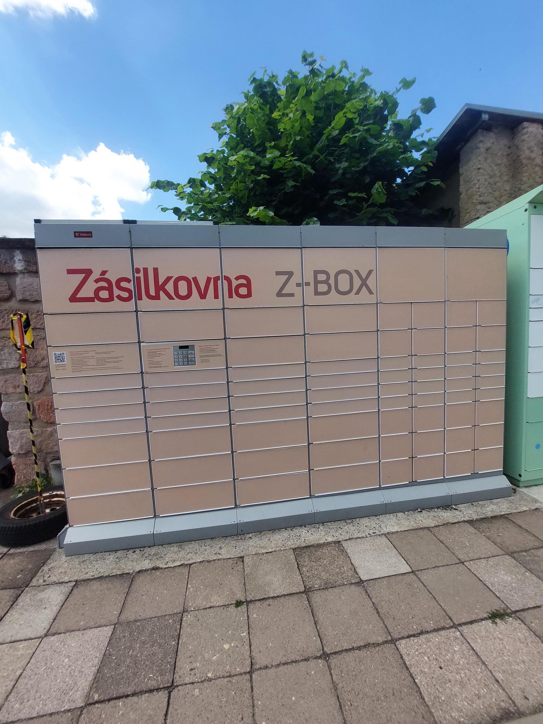 Z-BOX foto 1