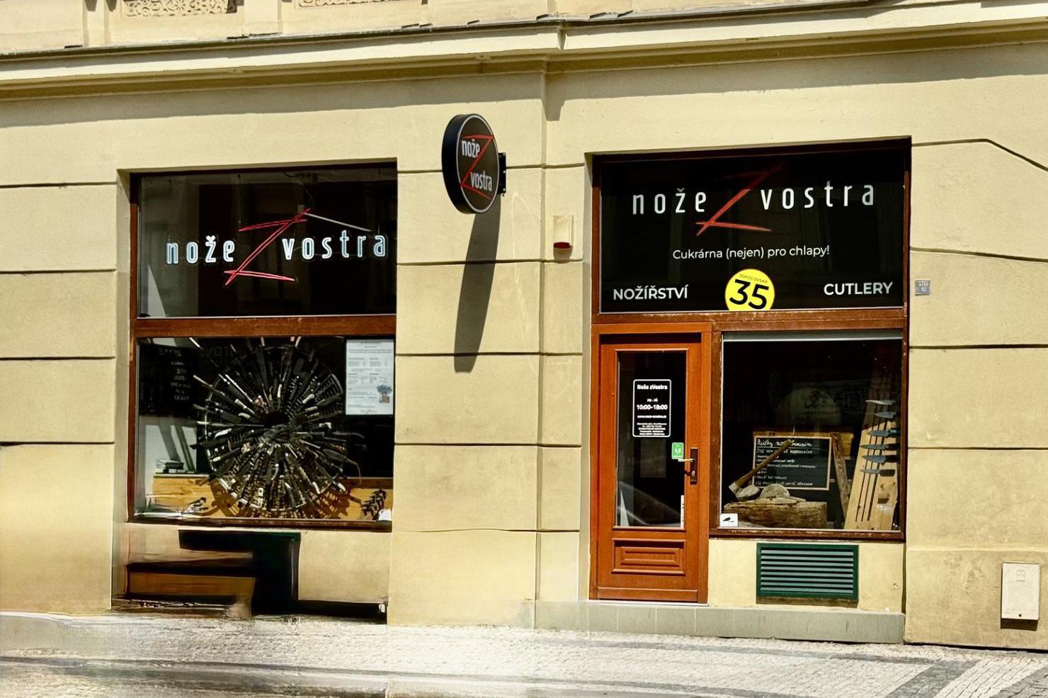 Nože zVostra