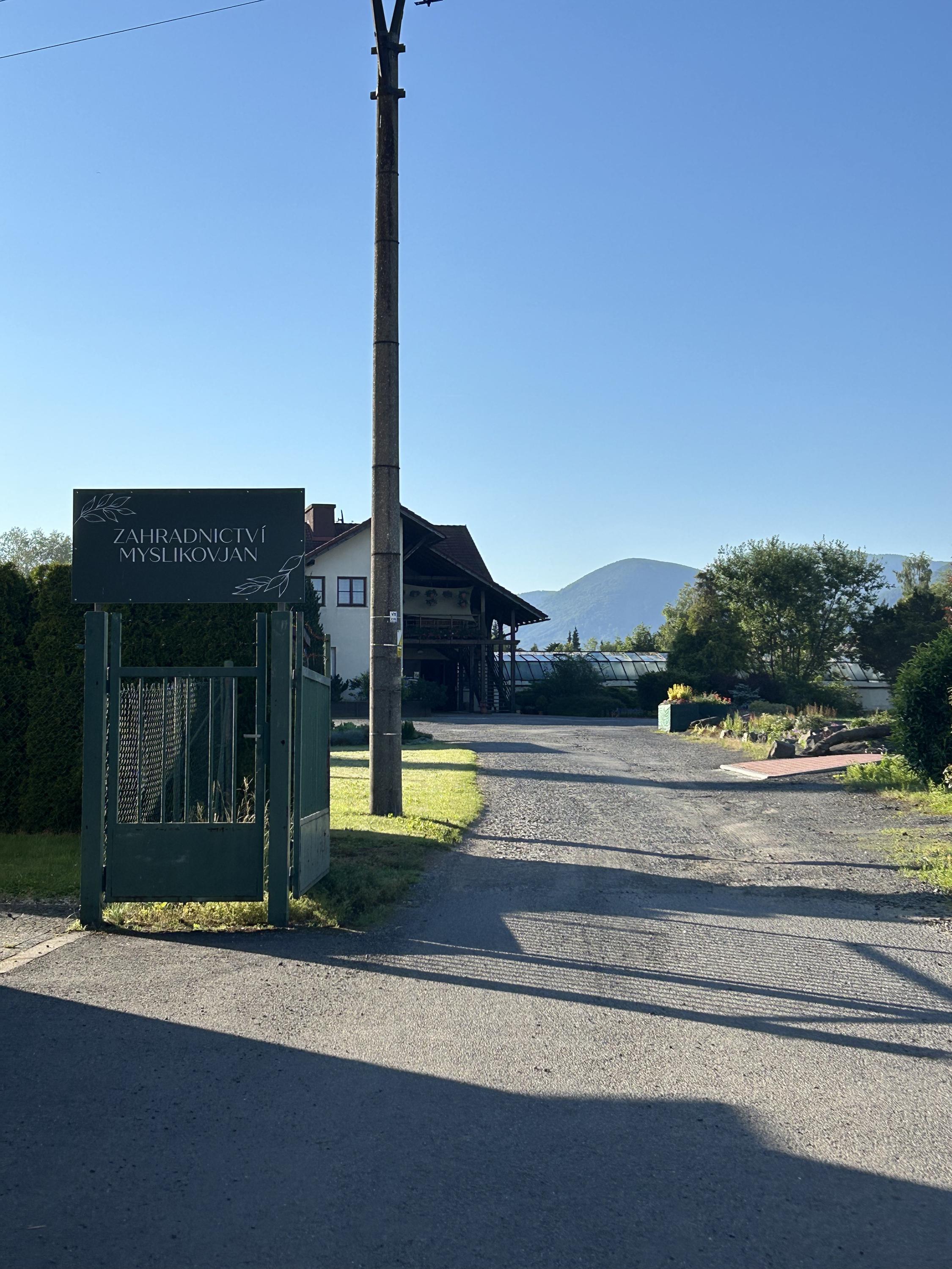 Zahradnictví Myslikovjan foto 1