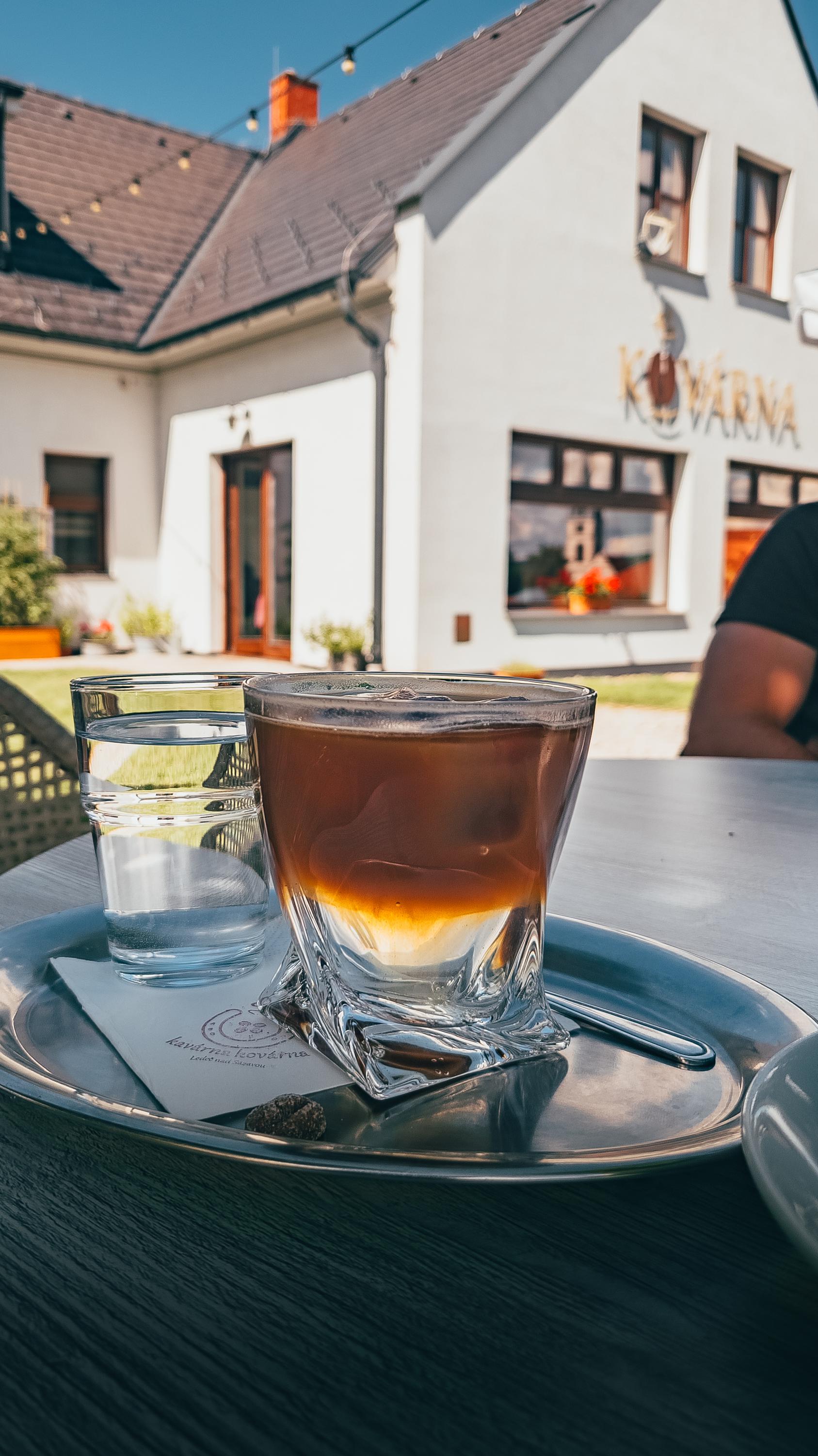 Kavárna Kovárna foto 2