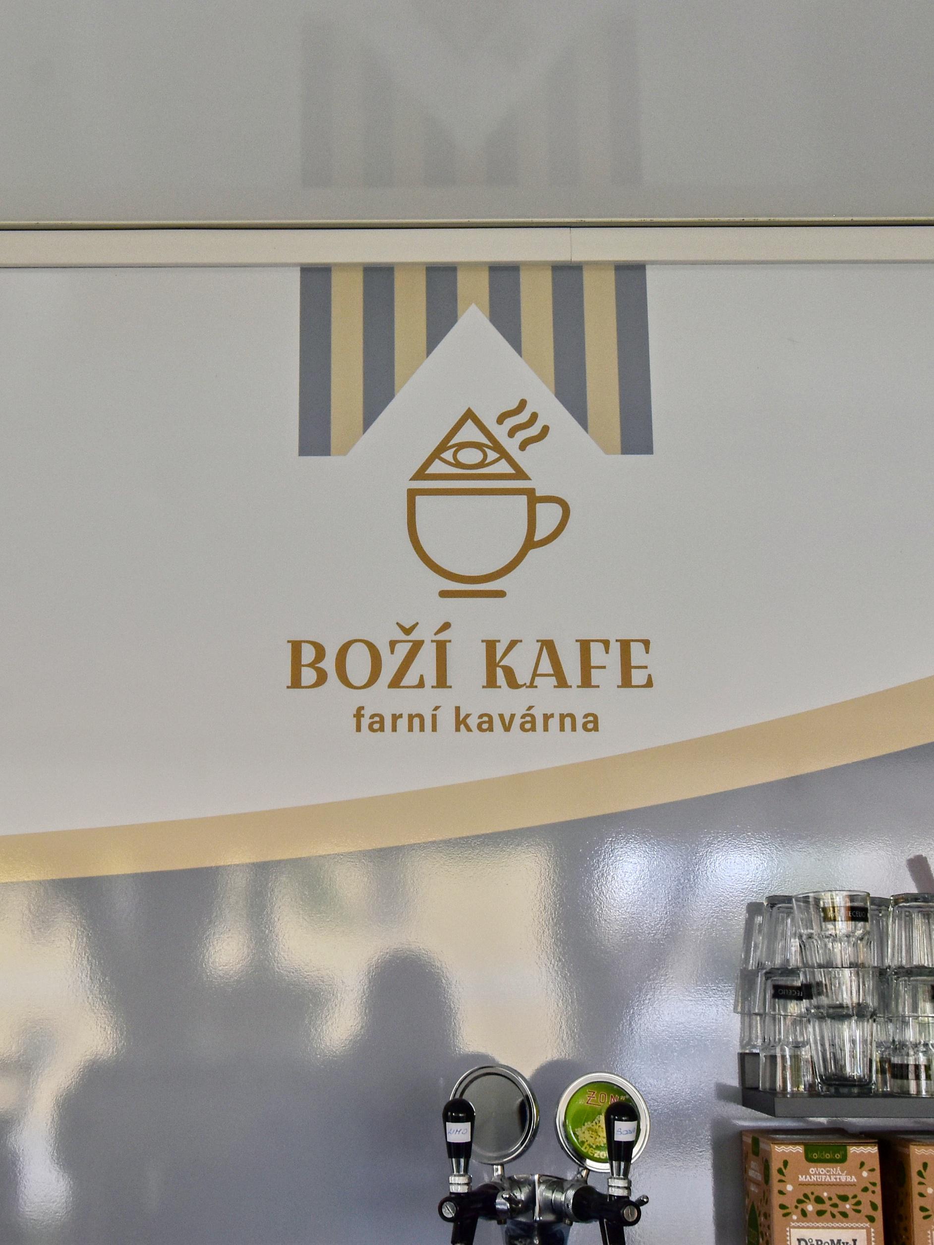 Farní kavárna Boží kafe foto 6