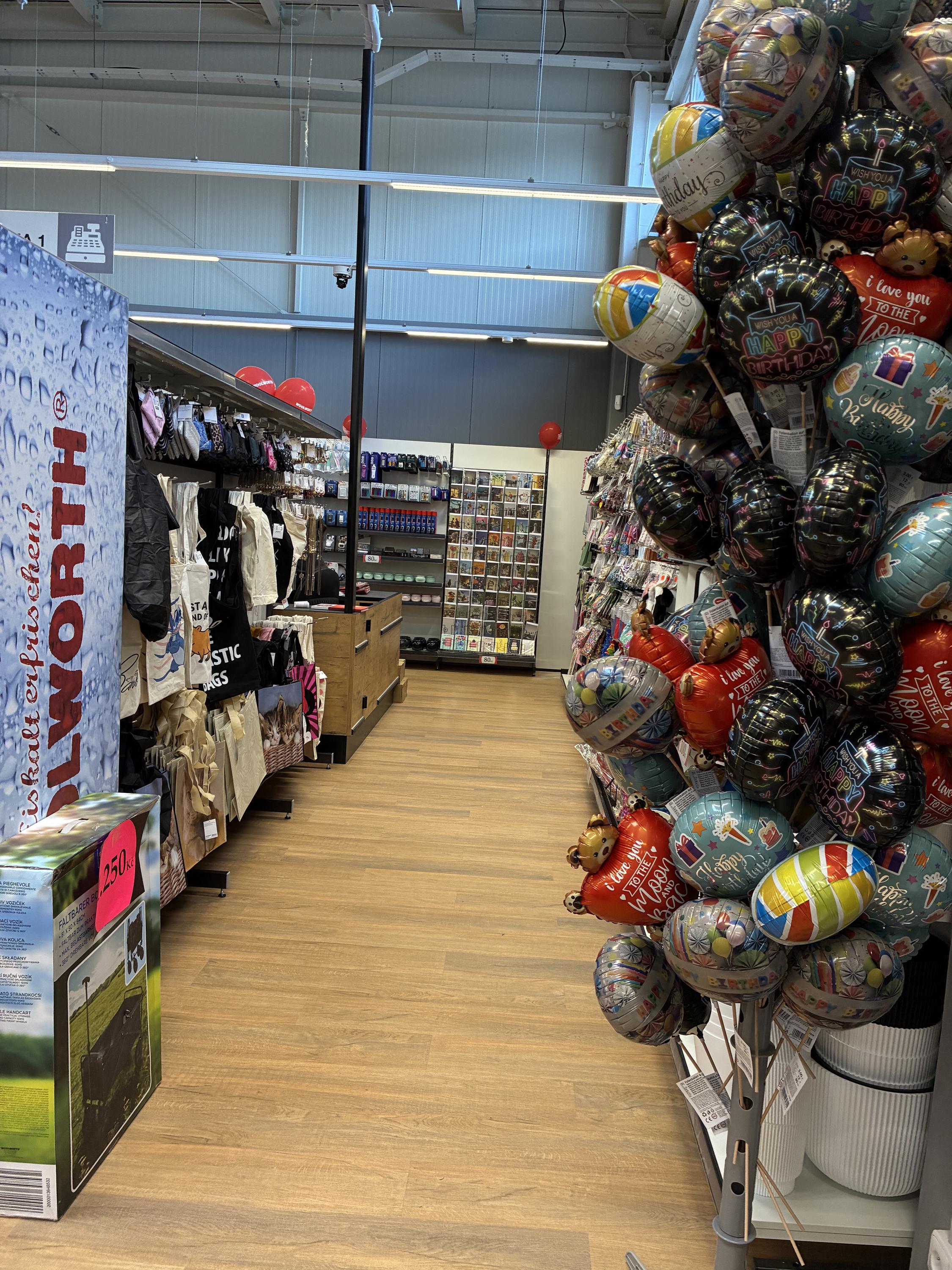 Woolworth foto 3
