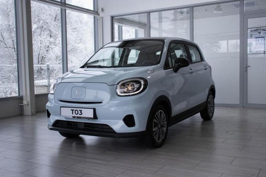 Rozjeď léto s vozem: Leapmotor T03 95k