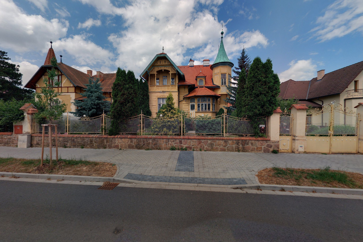 Jaroch Art Nouveau Villa