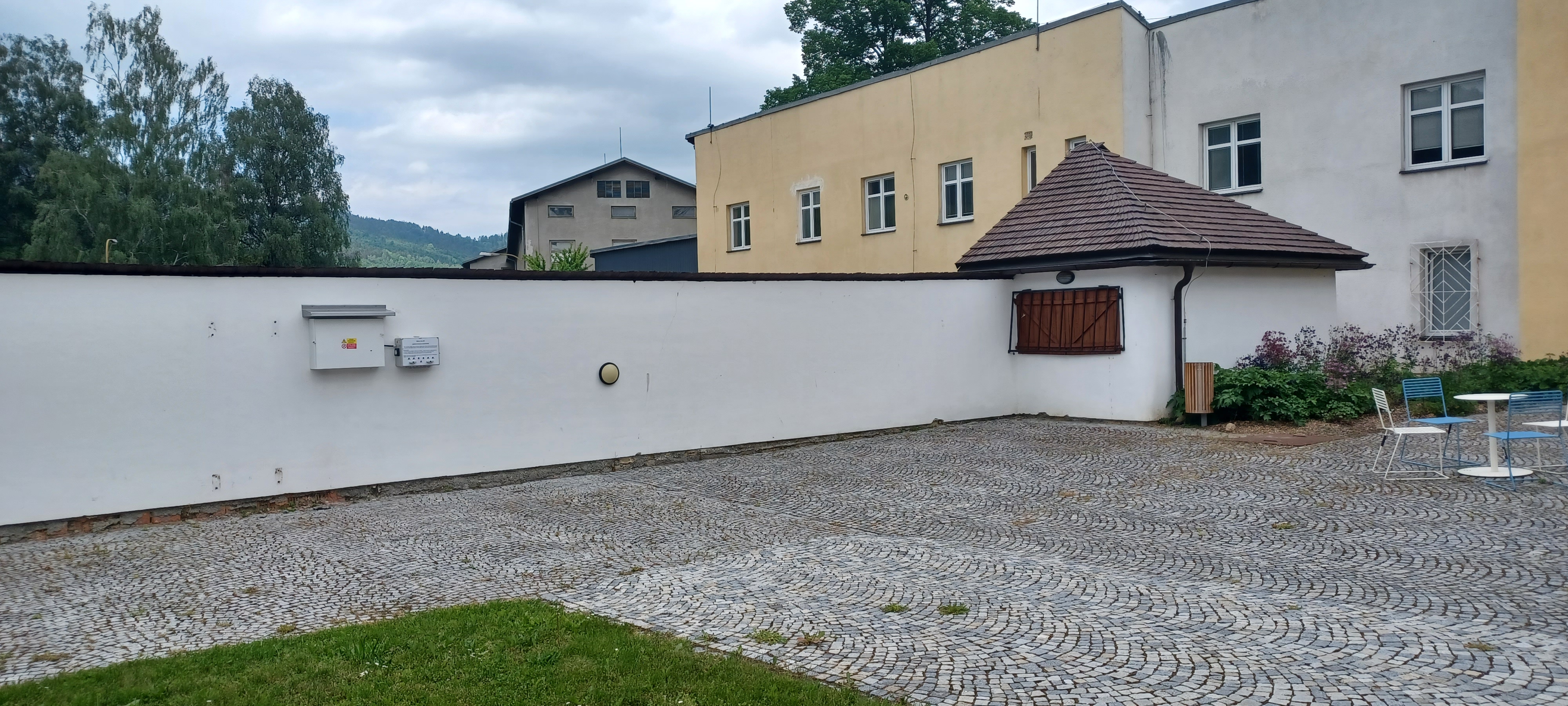 Nabíjecí stanice Cyklopoint TIC Jeseník - Budova Katovny