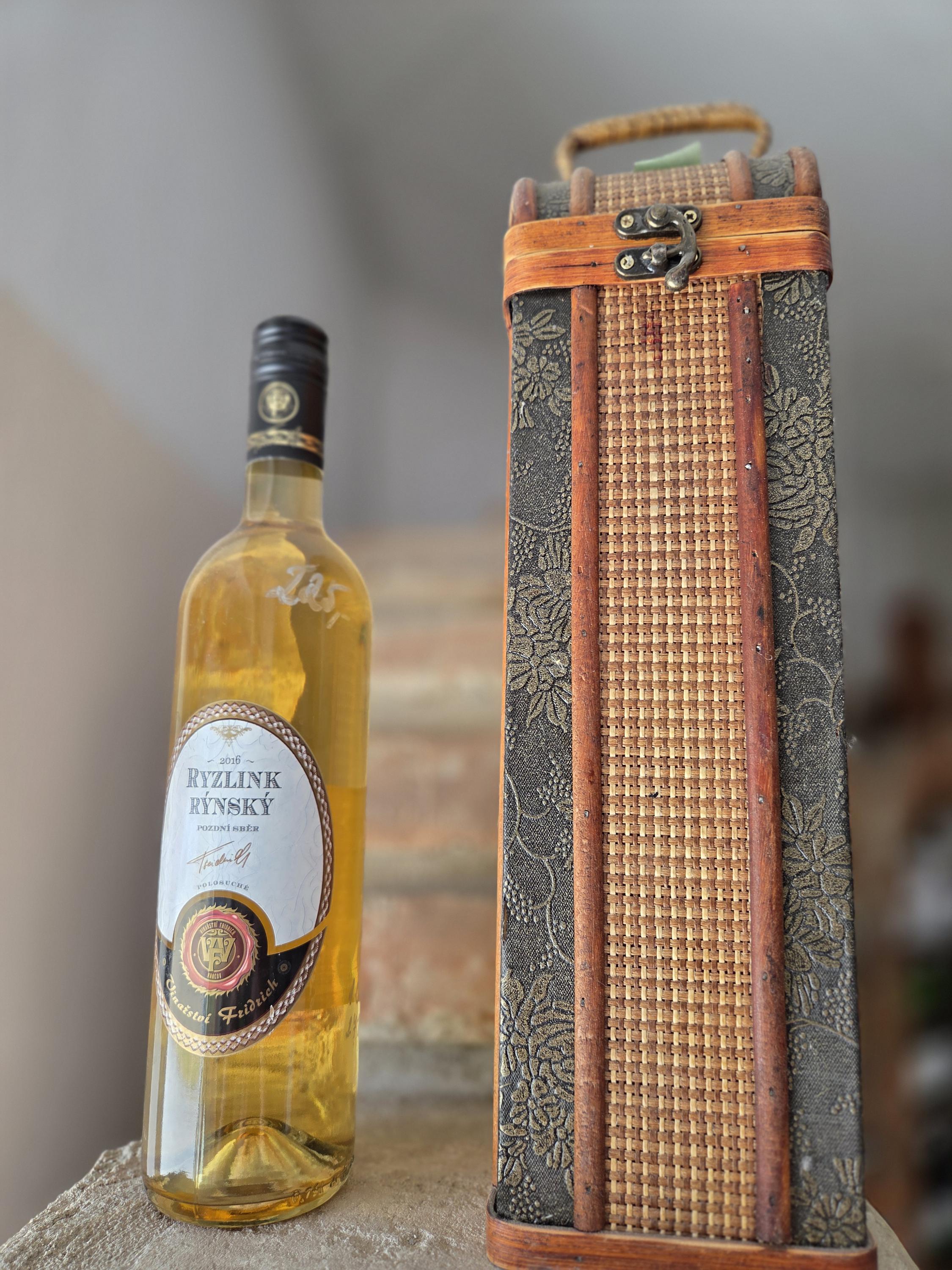 Vinotéka Vitis foto 3