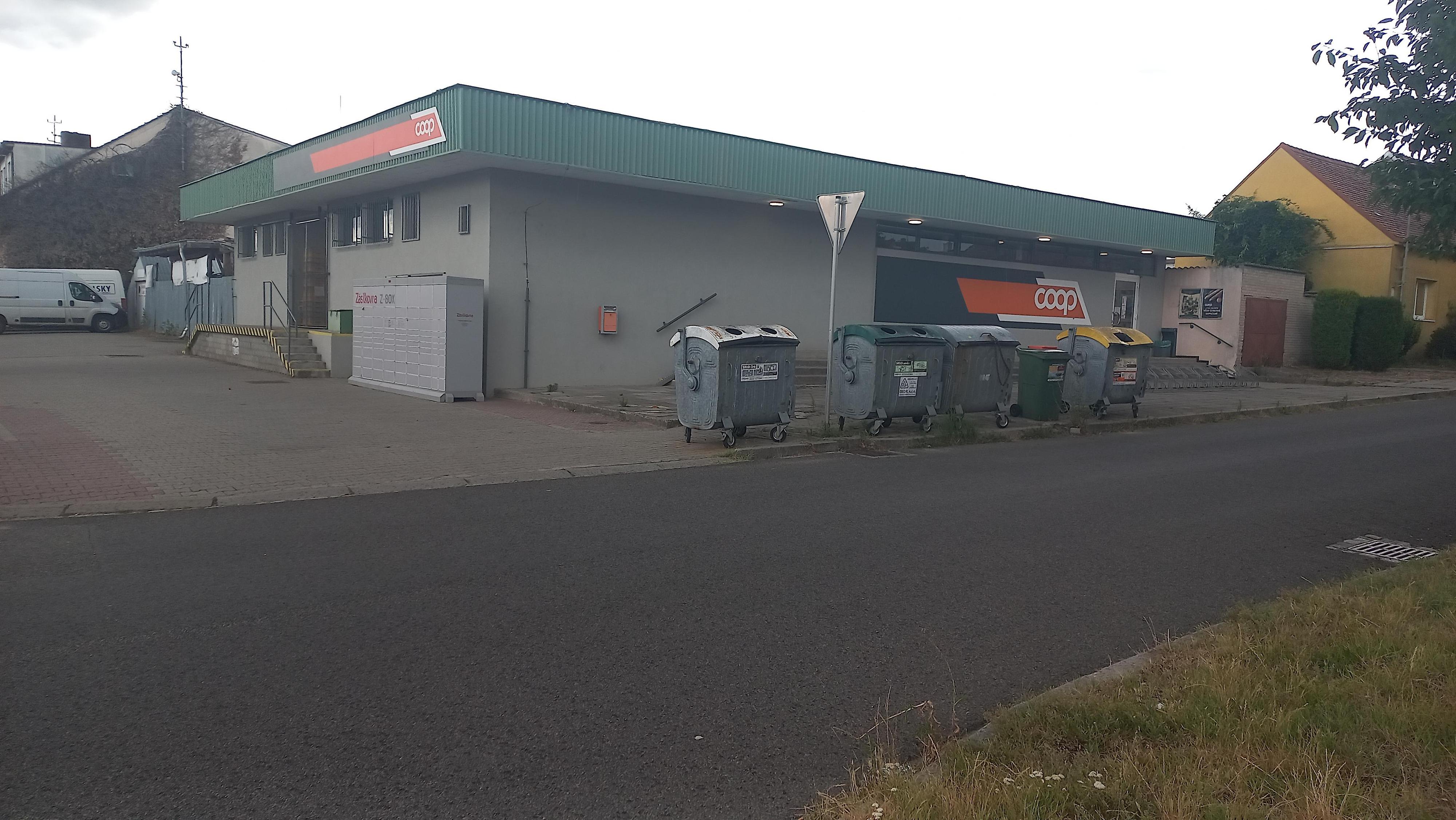 Jednota, spotřební družstvo v Hodoníně - COOP