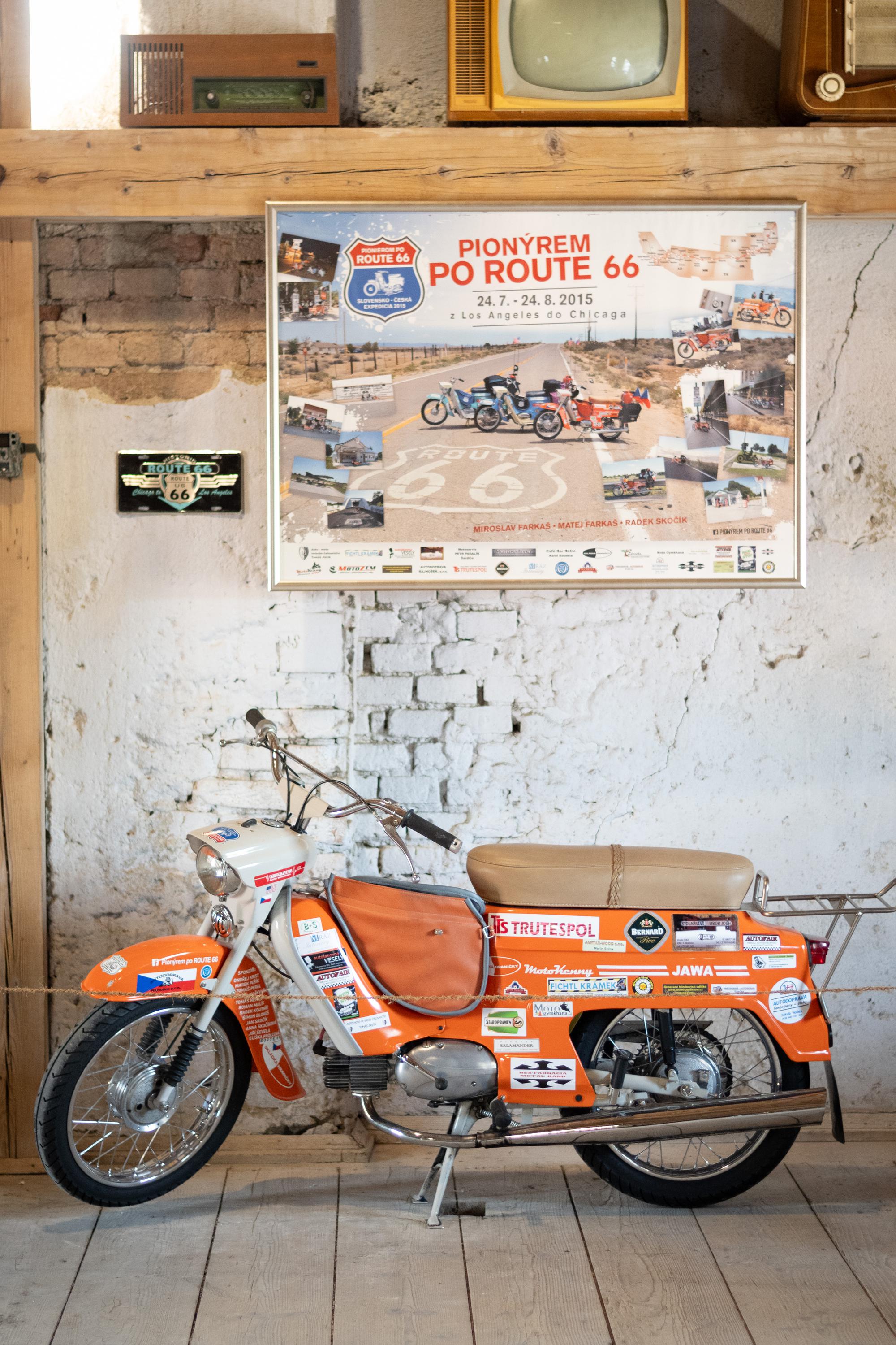 MotoKenny - Mlýn v Hradčanech foto 6