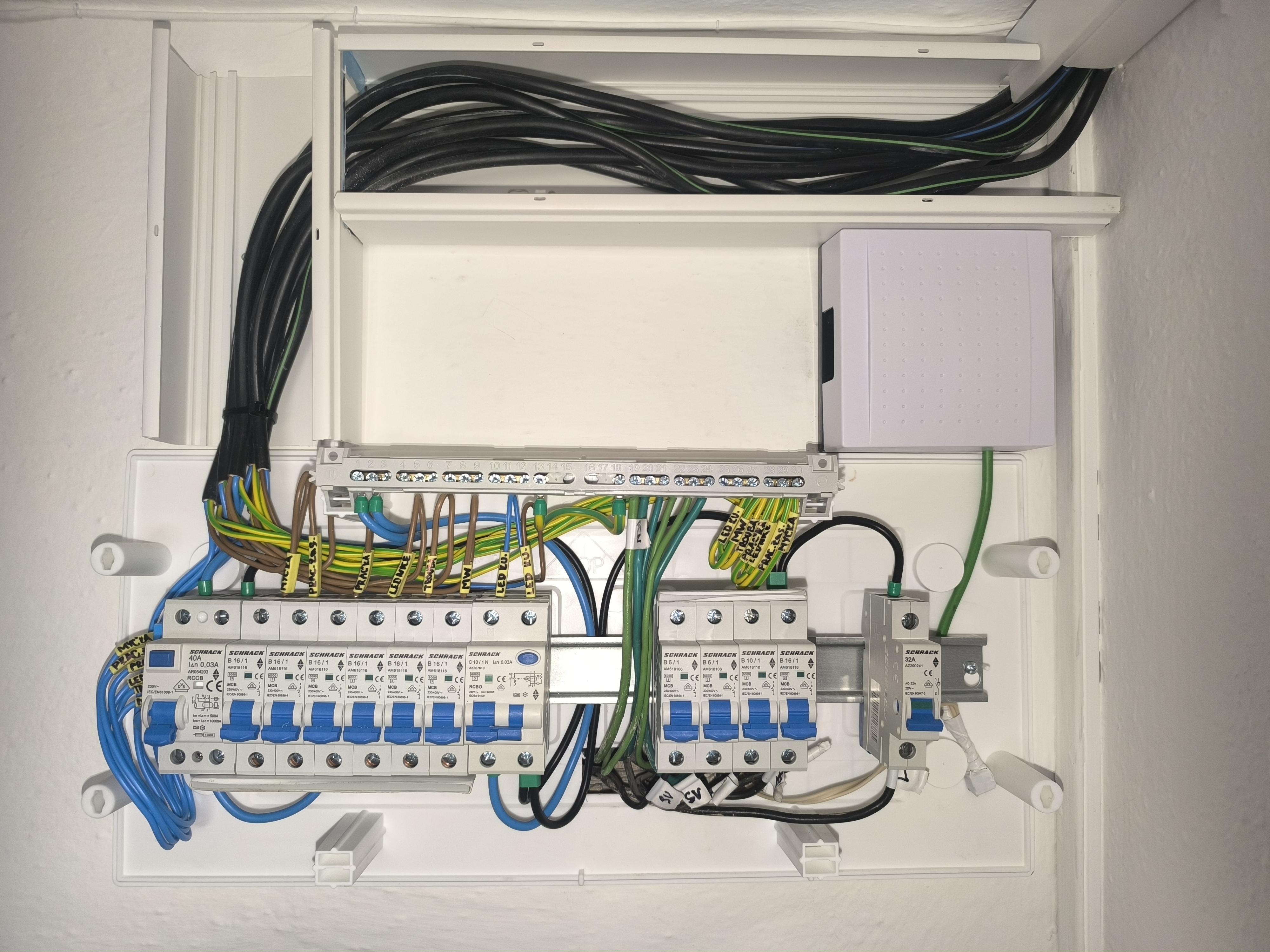 ELFACH Elektrotechnik foto 5
