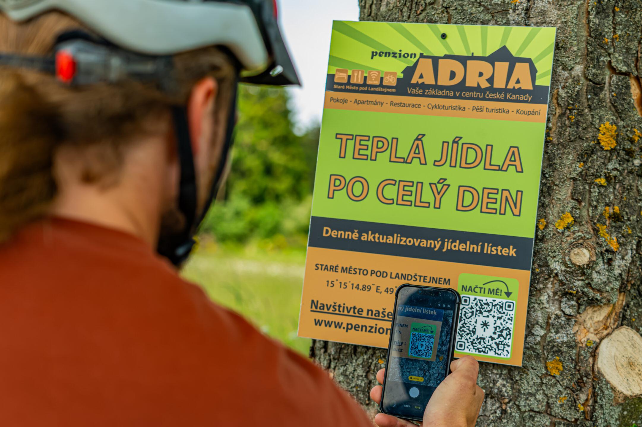 Cyklistům otevřeno – občerstvení v České Kanadě