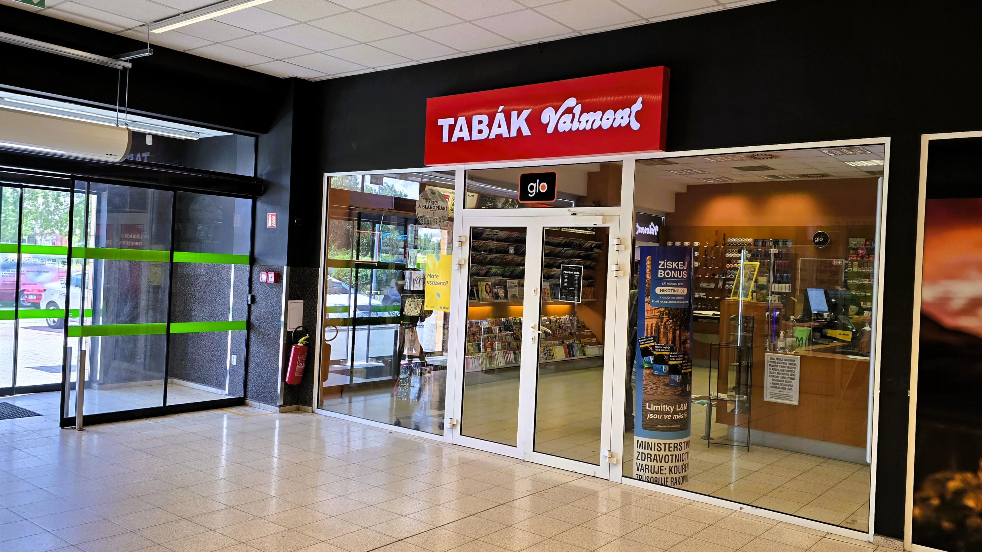 Tabák Valmont foto 2