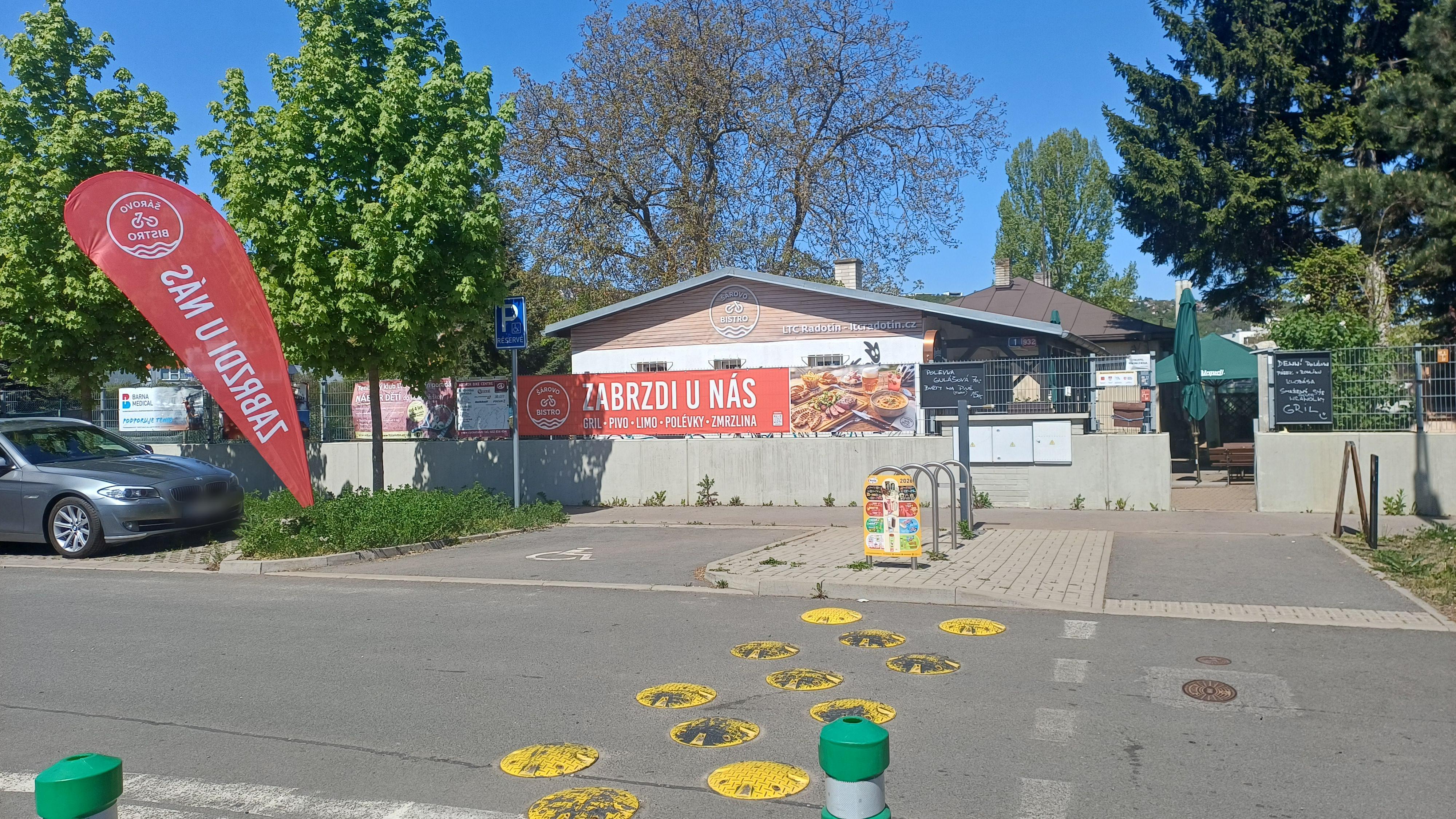 Šárovo bistro foto 1