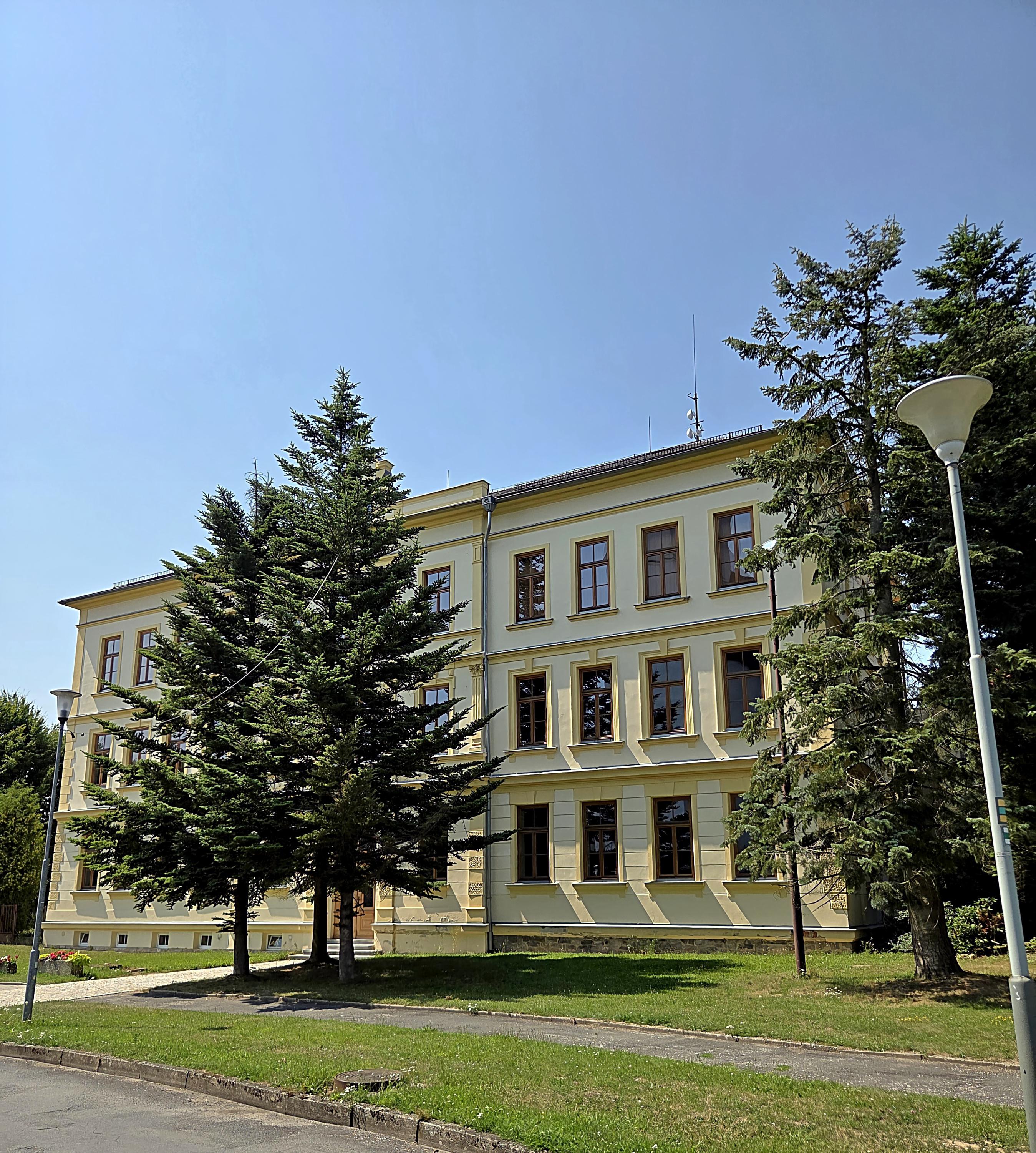 ZŠ a MŠ Velké Losiny foto 3