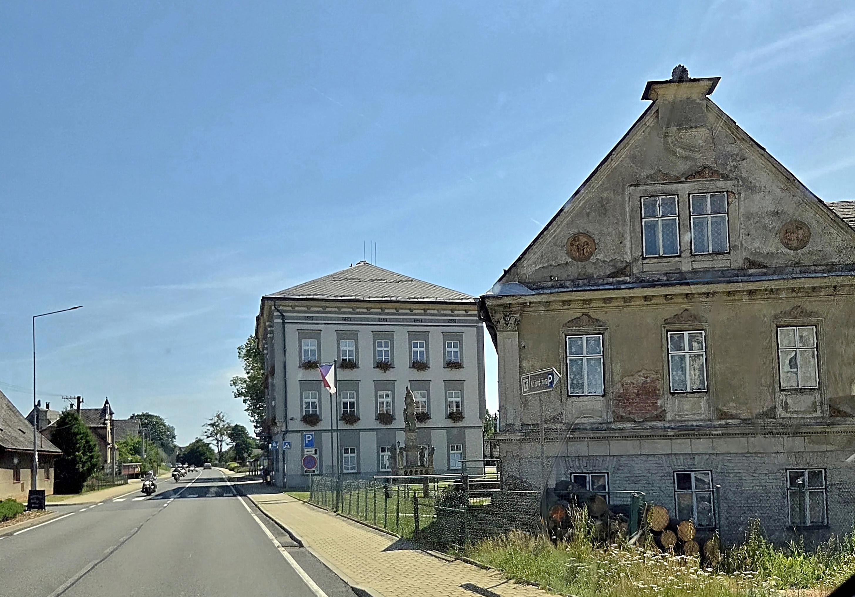Červená Voda - obecní úřad foto 3