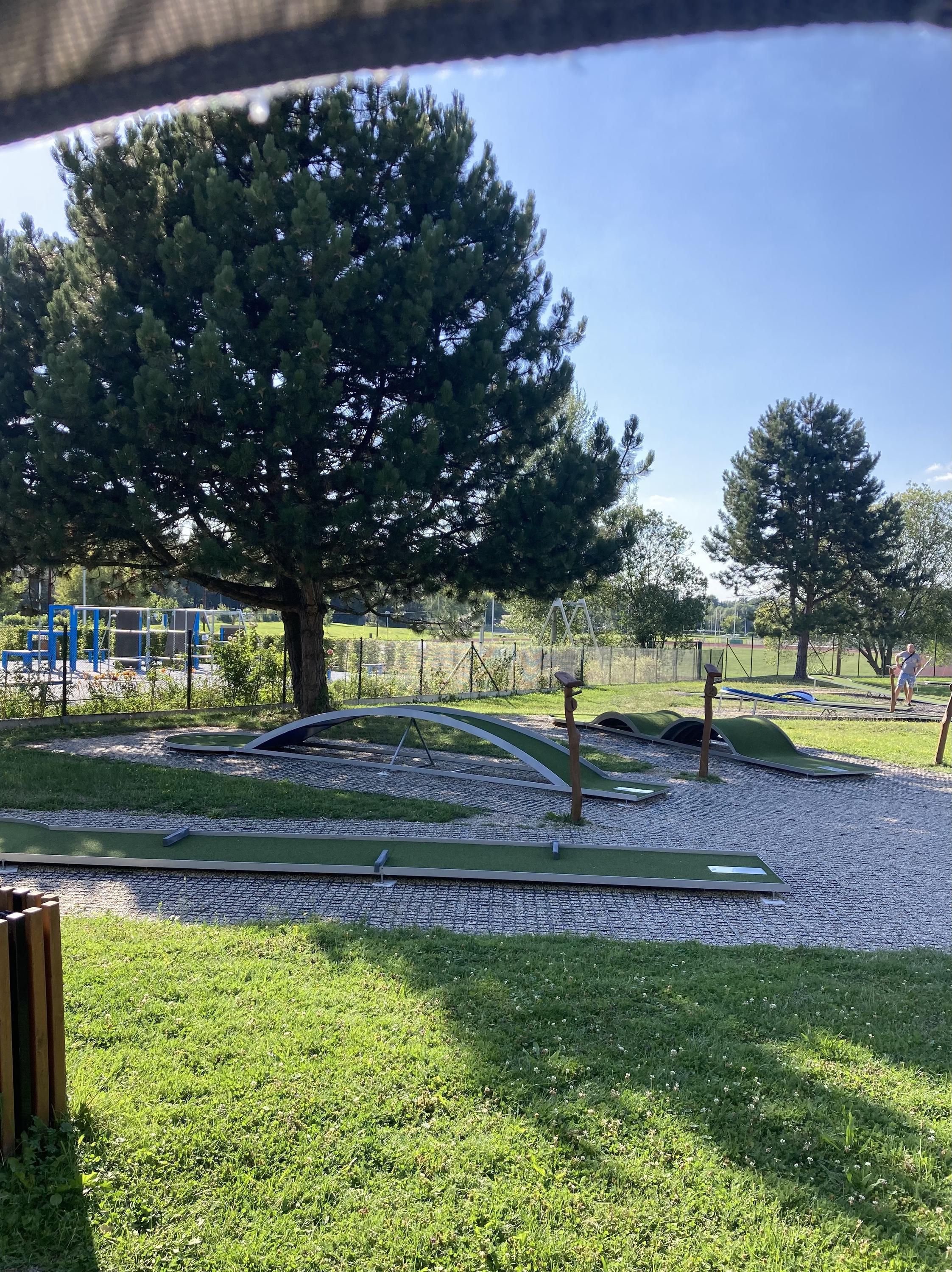 Minigolf - Správa sportovních a rekreačních zařízení foto 6