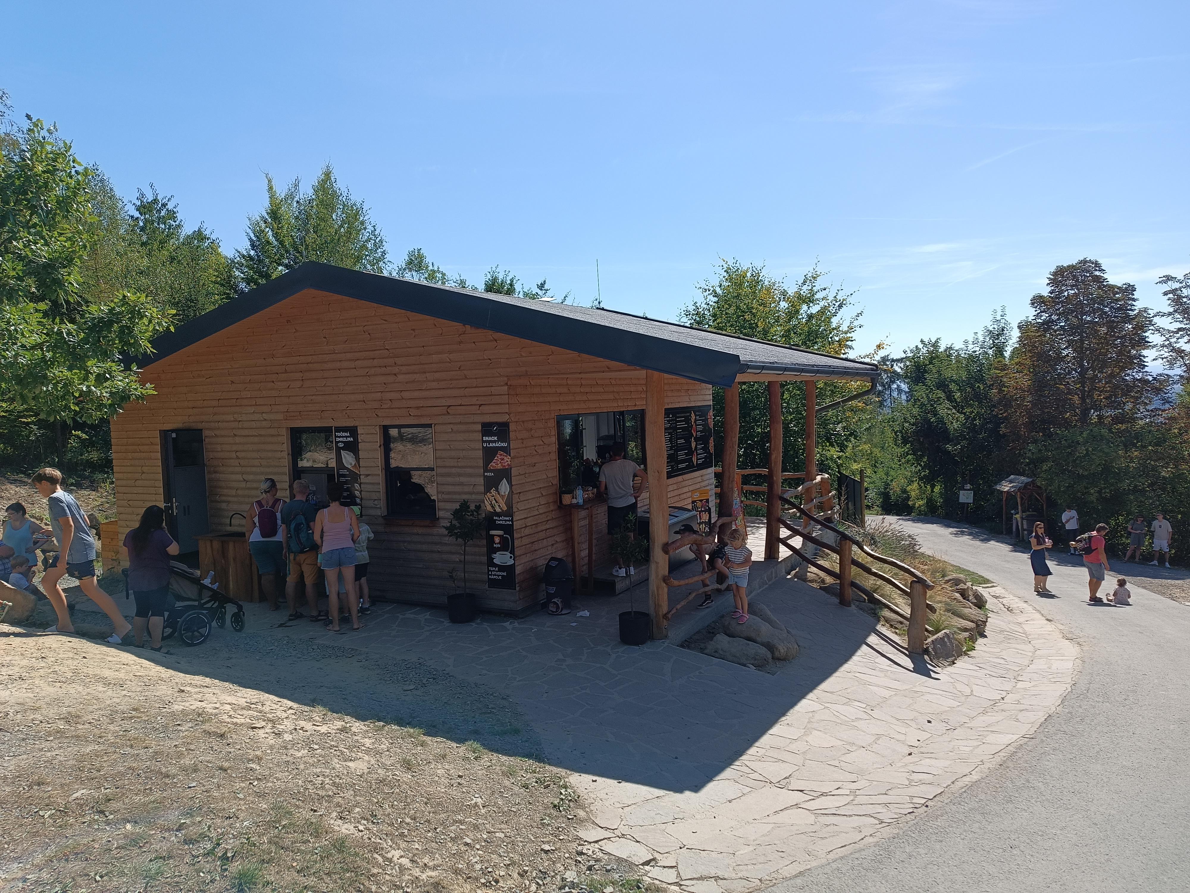 Občerstvení U Lanového hřiště foto 2