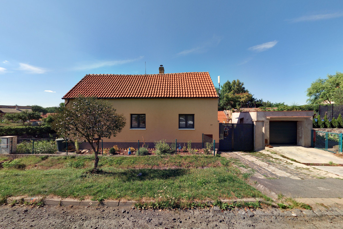 Elektrikář Tomáš Peroutka