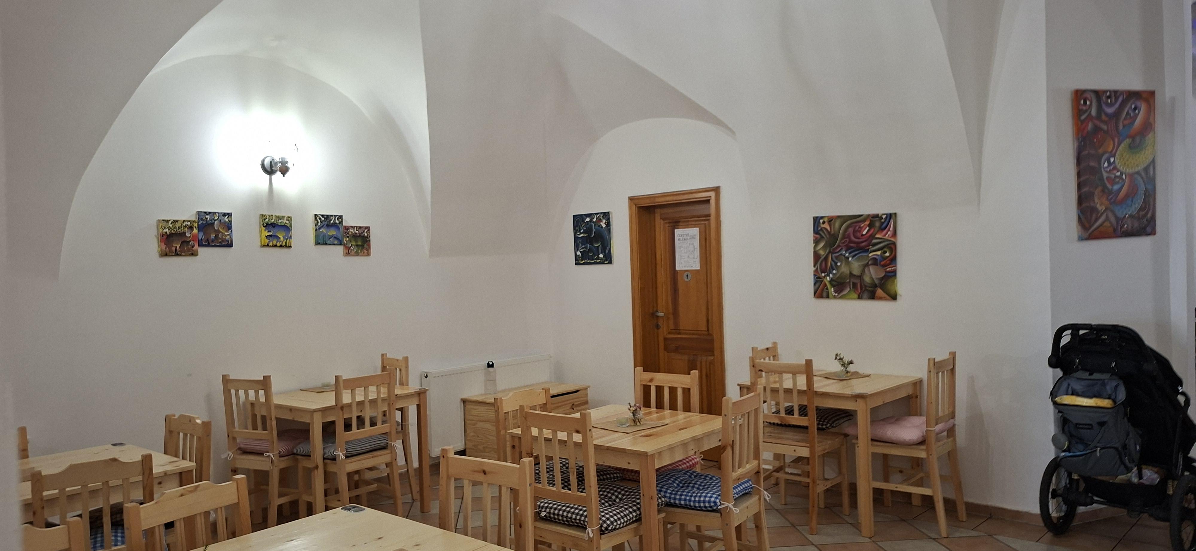 Kavárna ZLATÉ ZRNO
