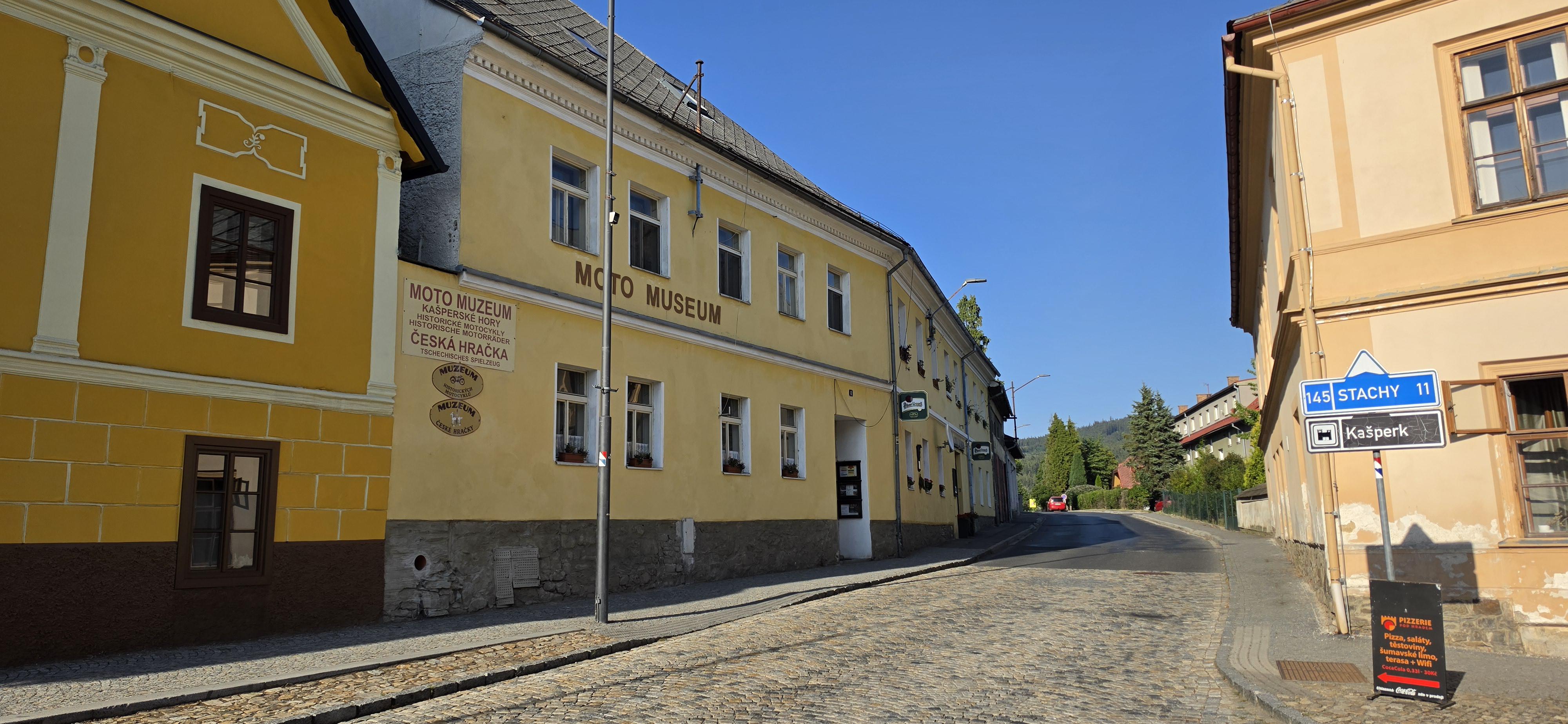 Muzeum historických motocyklů foto 2