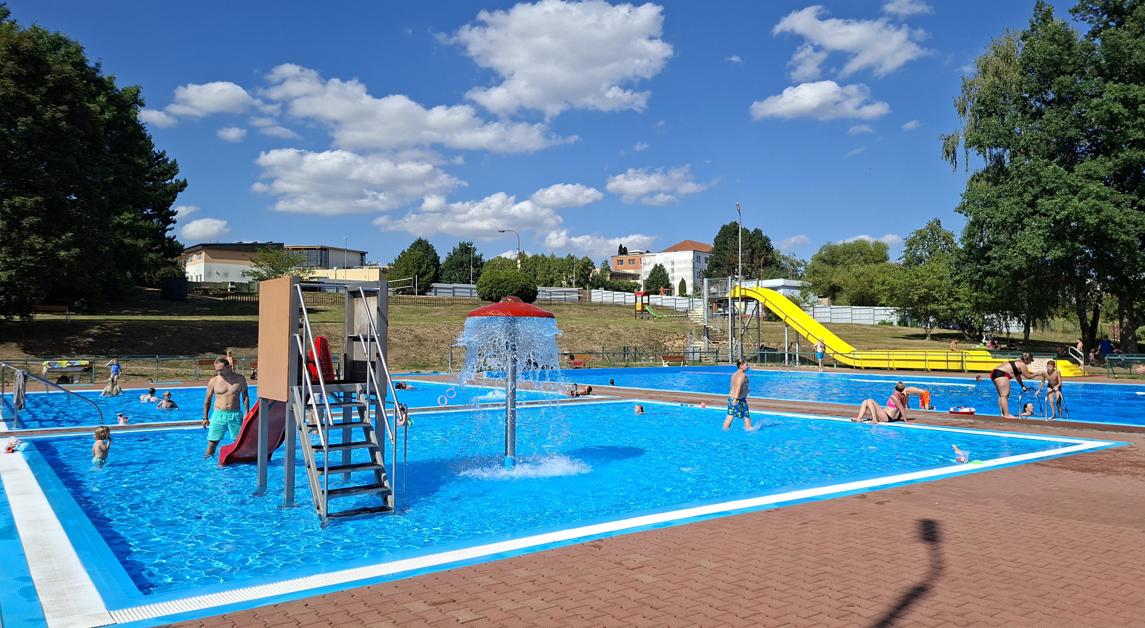 Koupaliště Bystřice nad Pernštejnem foto 3