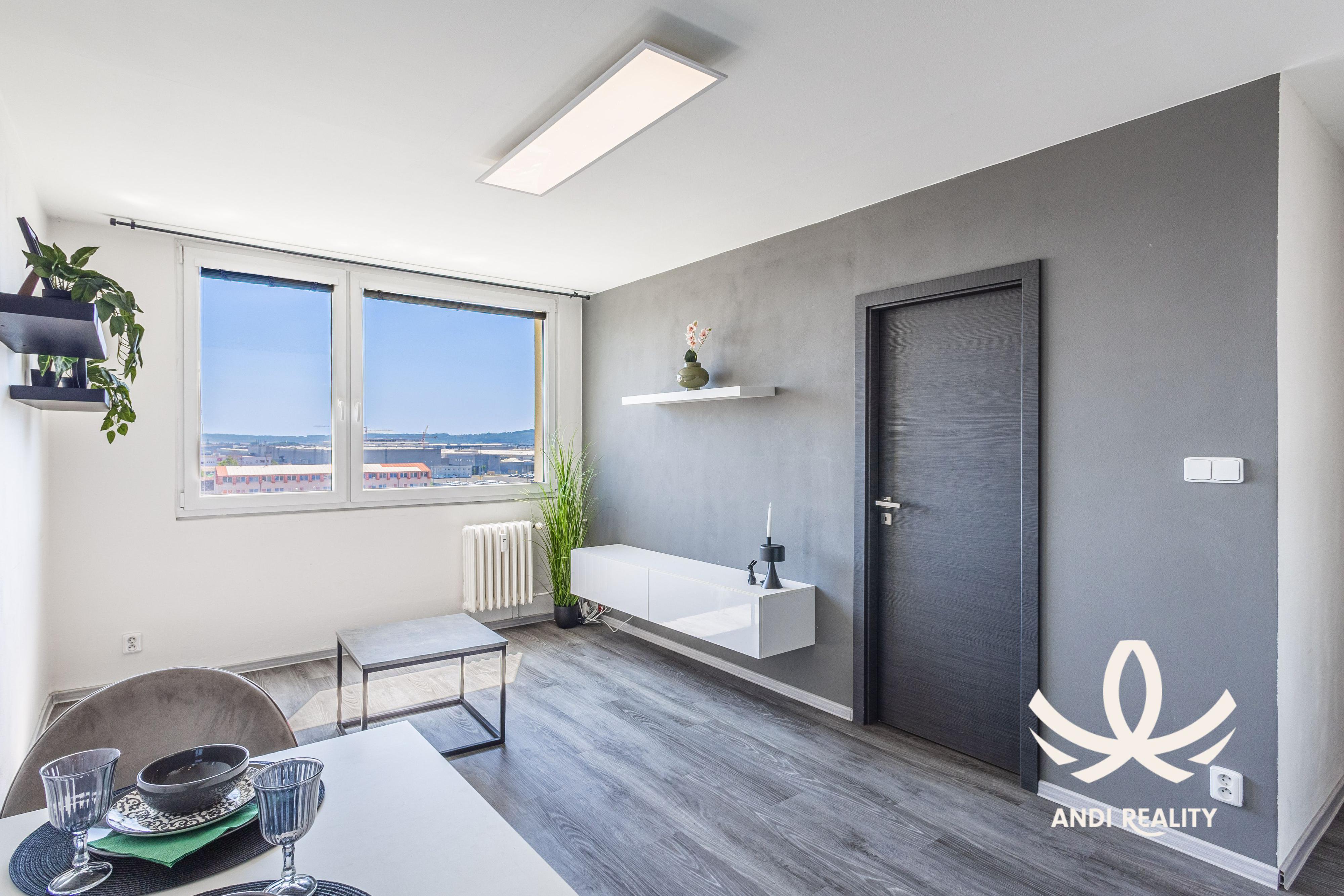 Pronájem bytu 2+kk, 44  m², 17.listopadu, MB