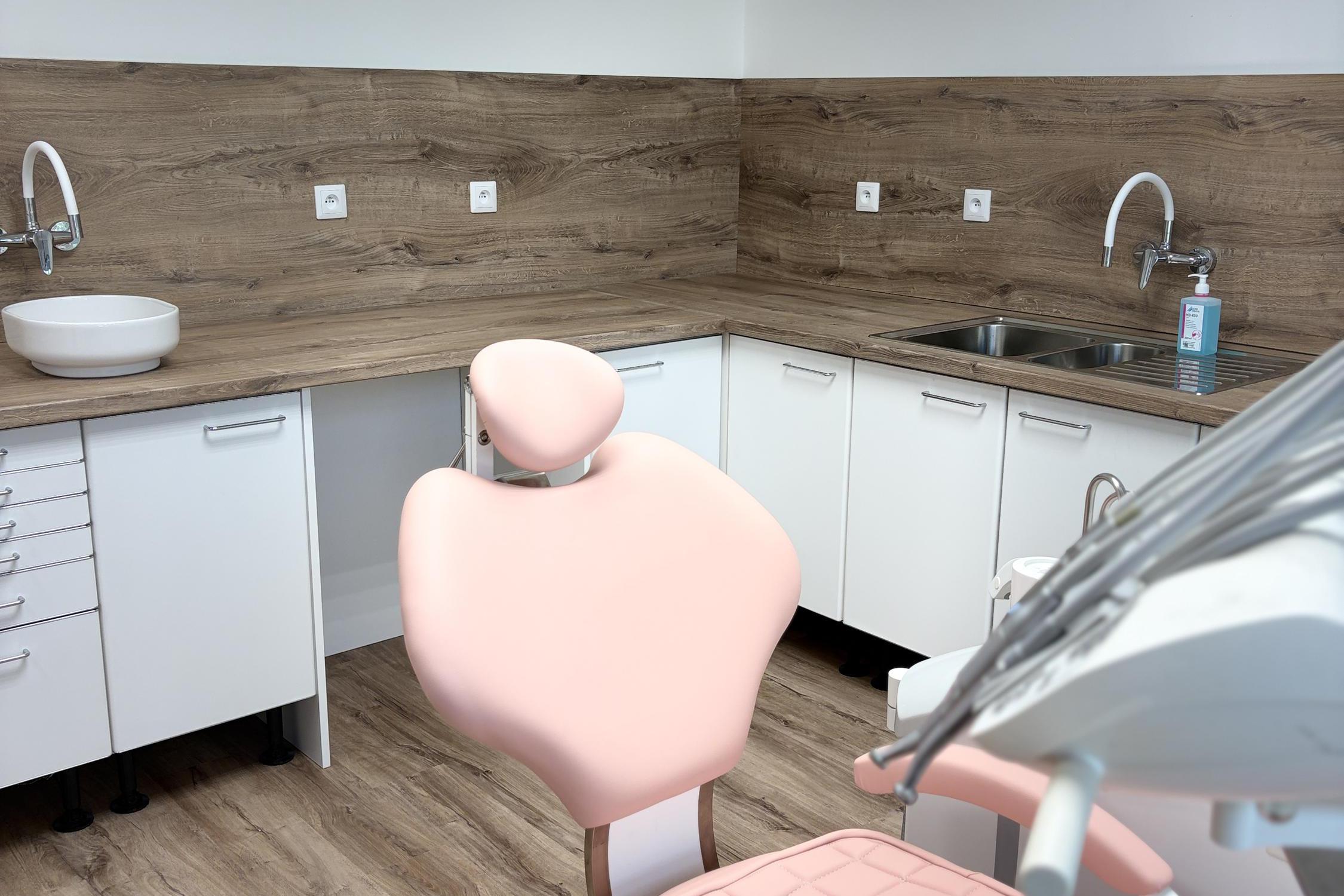 Dentální hygiena Kateřina Krutská, DiS.