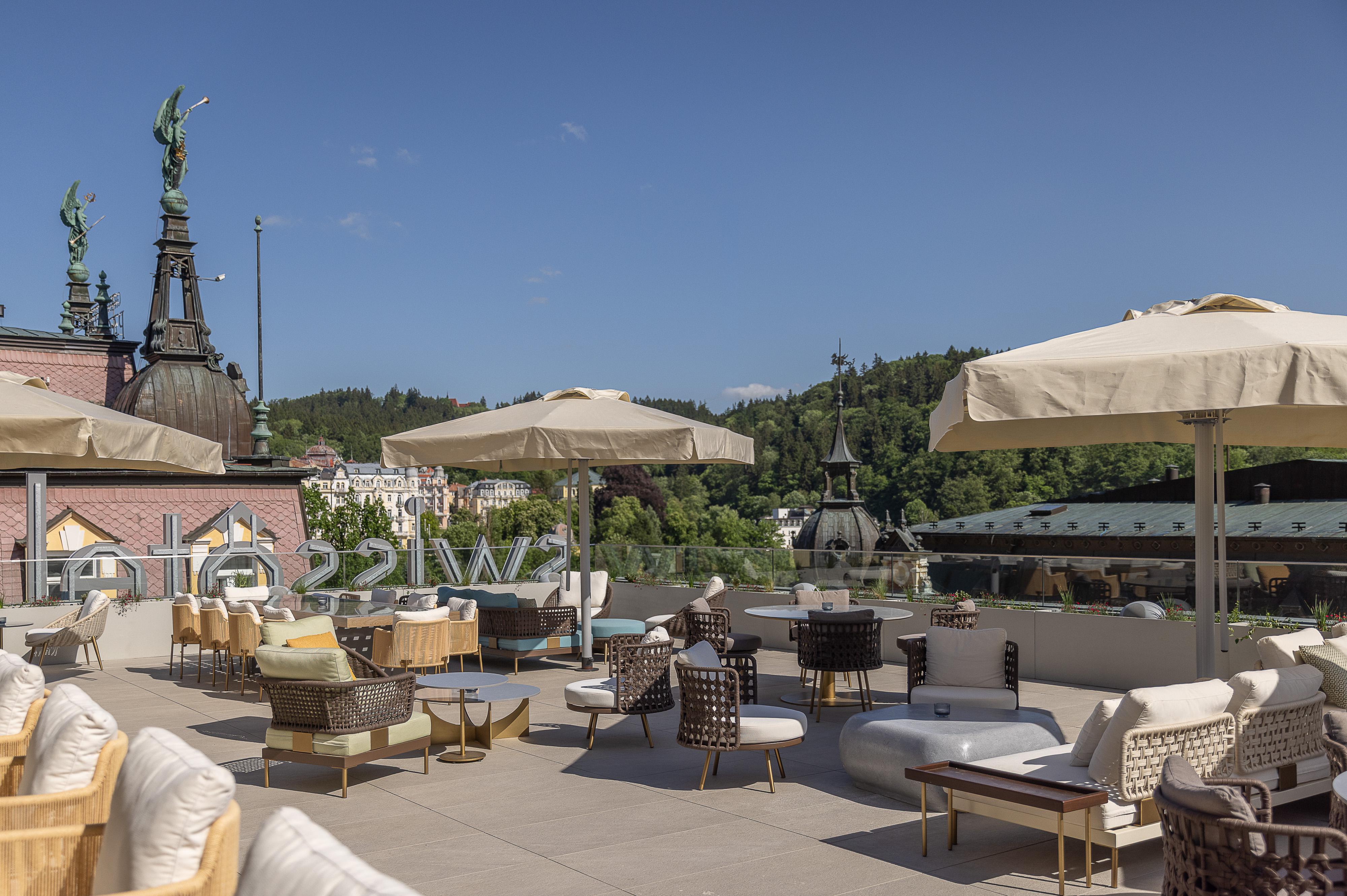 Pod oblaky lifestyle bar