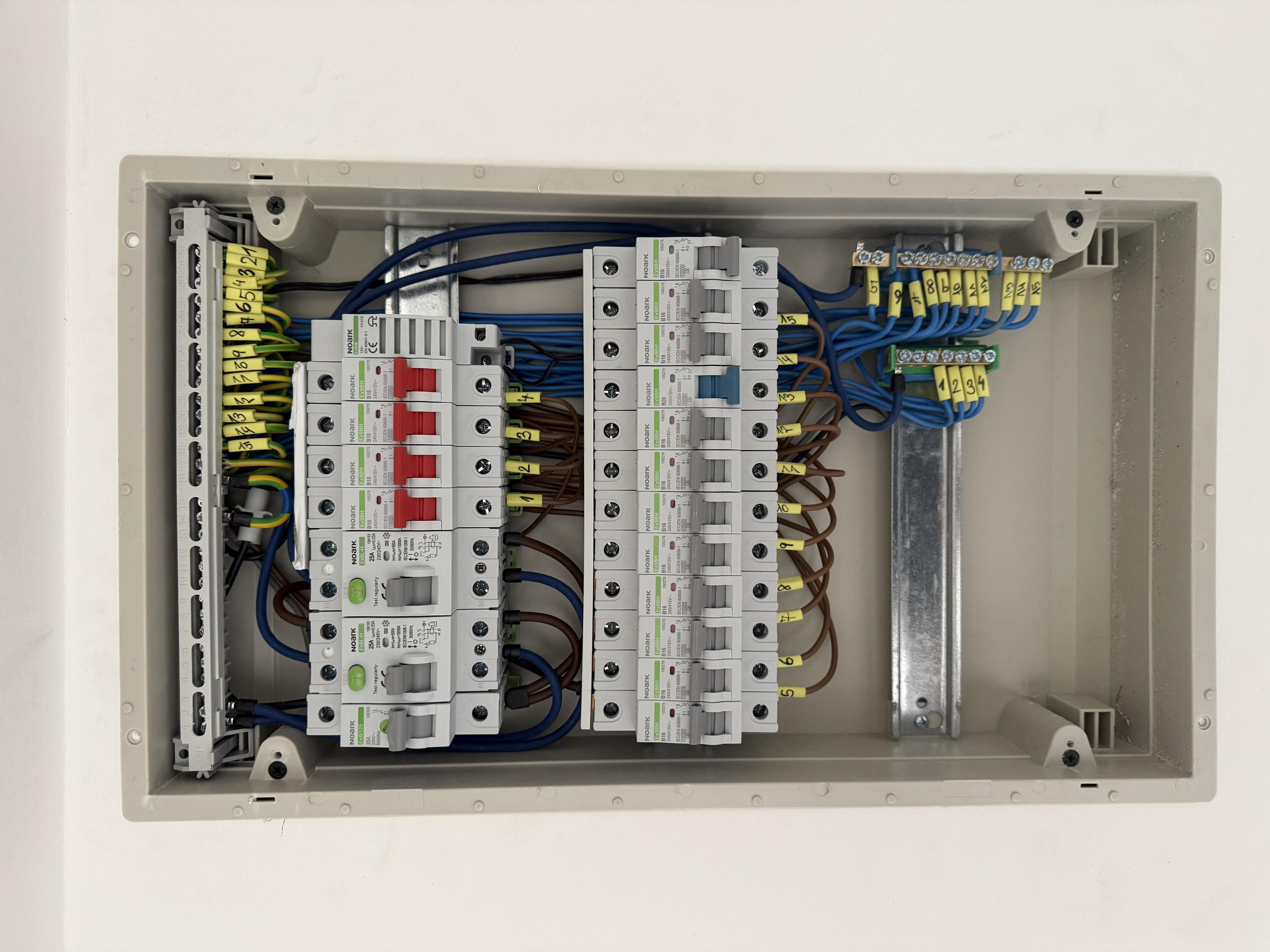 Elektroinstalace Rollinger foto 2