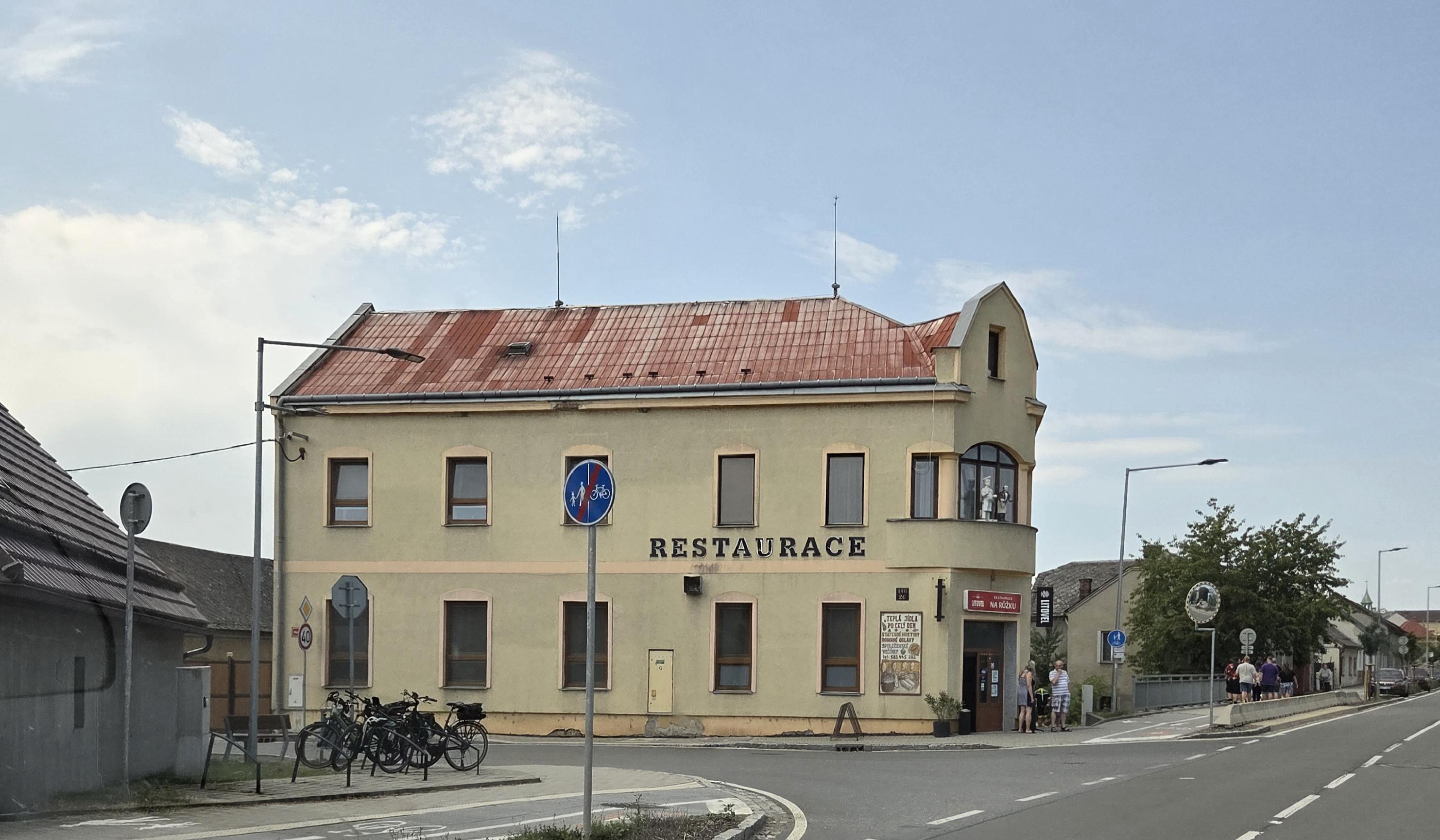 Restaurace Na Růžku foto 6
