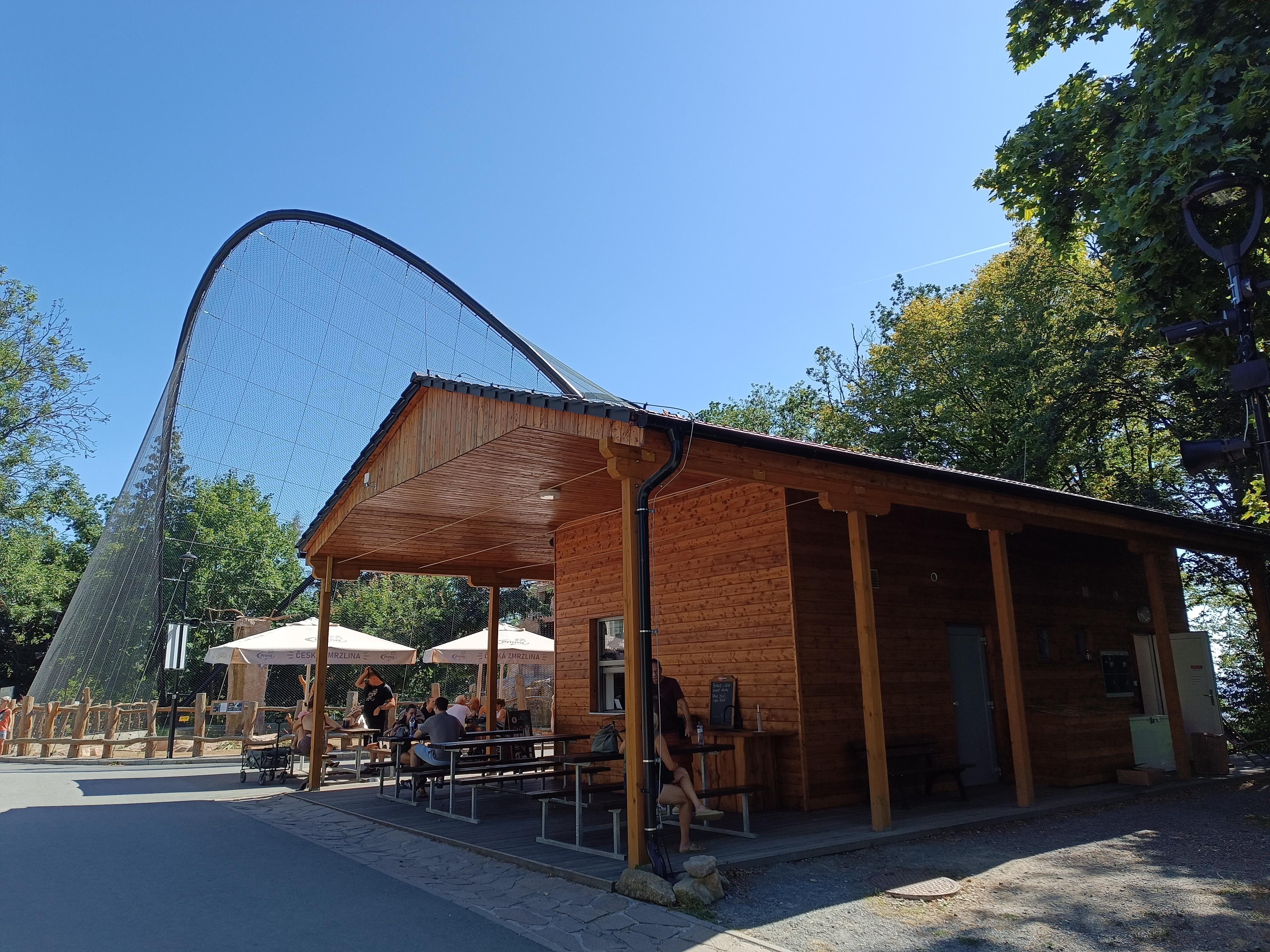 Občerstvení U Obří voliéry foto 4