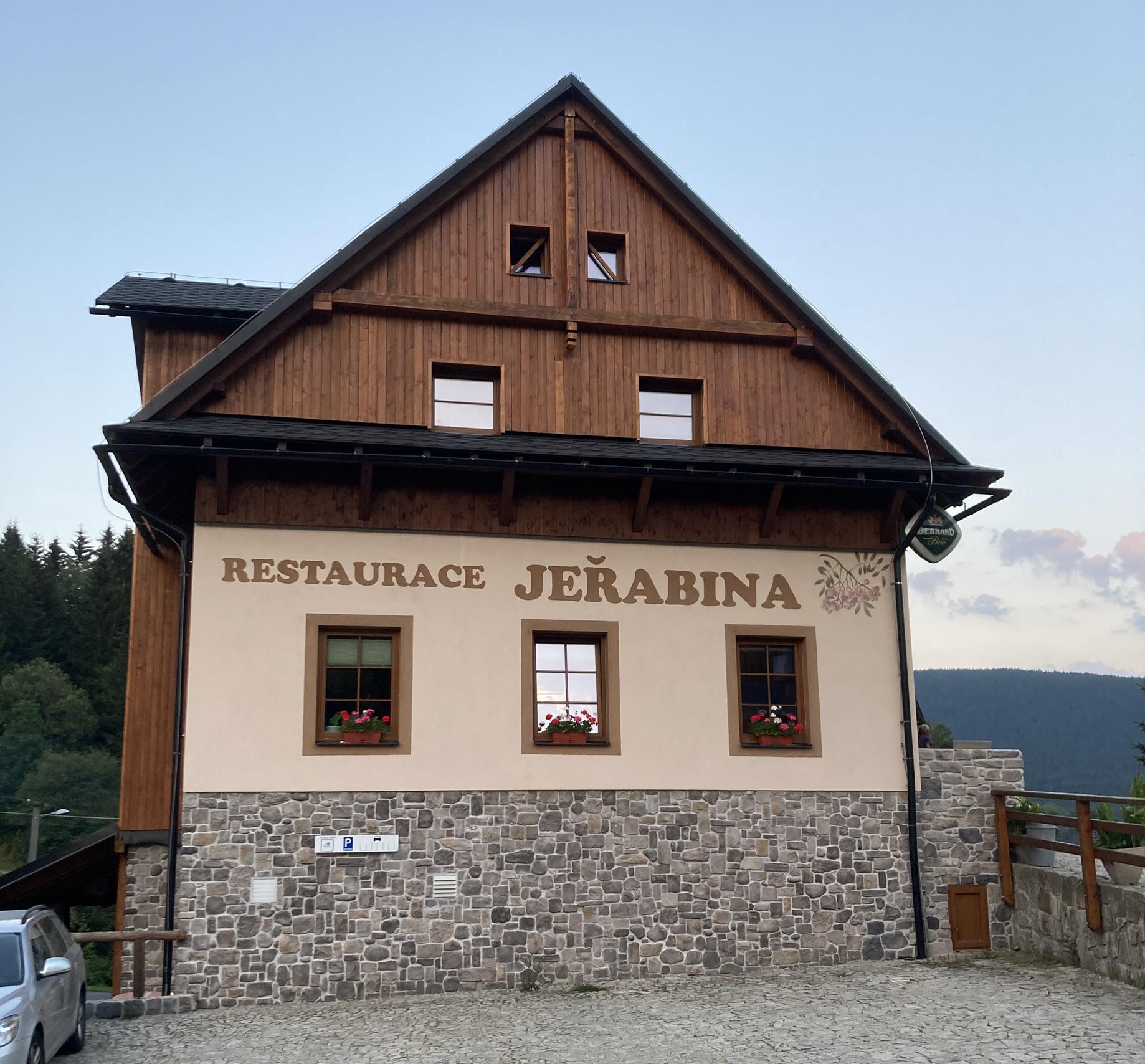 Restaurace Jeřabina foto 4