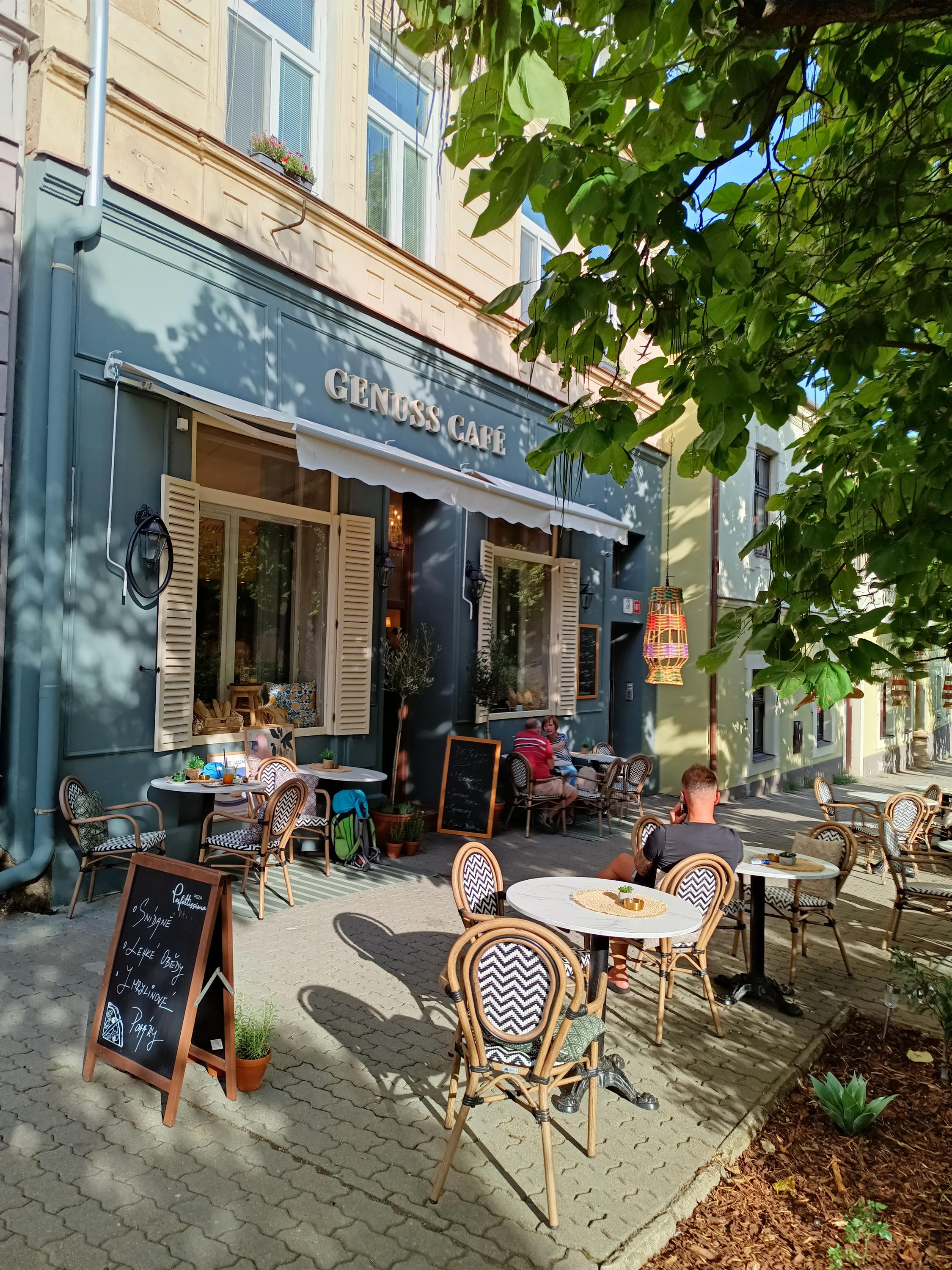 Genuss cafe foto 2