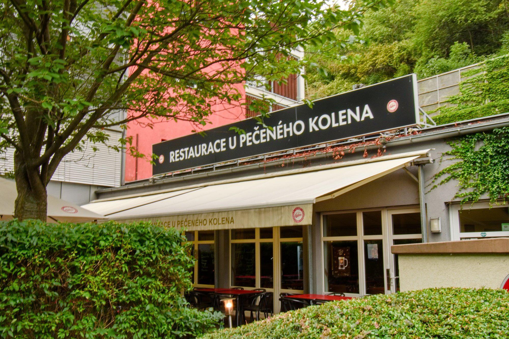 Restaurace U Pečeného kolena foto 3