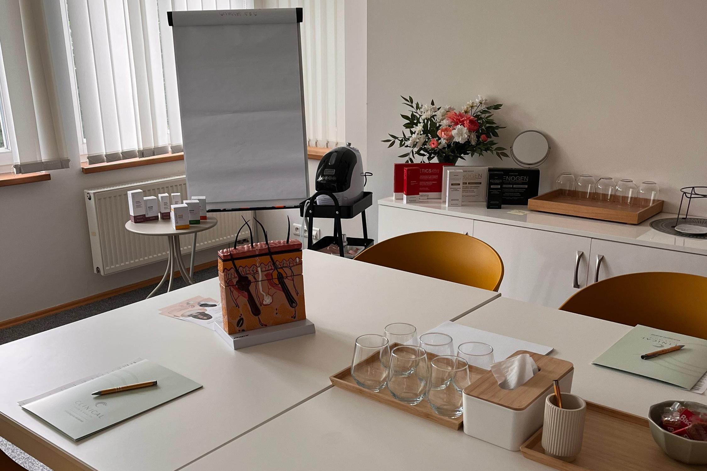 Trichologická akademie CLINICAL HAIR & HEALTH